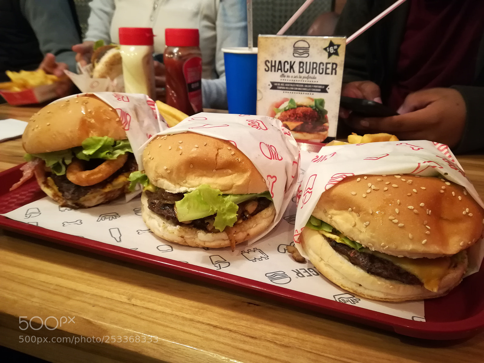 HUAWEI P10 lite sample photo. Shack burger photography