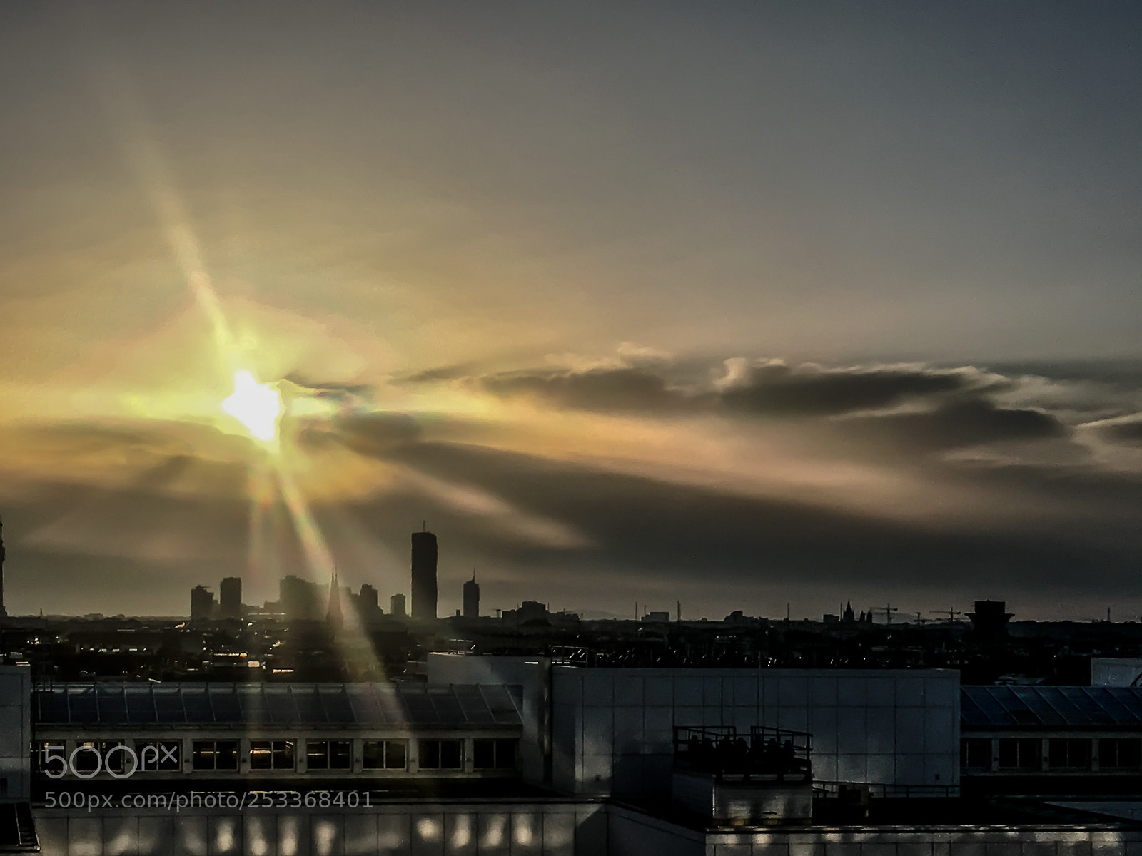 Apple iPhone 6s Plus sample photo. Vienna sun photography