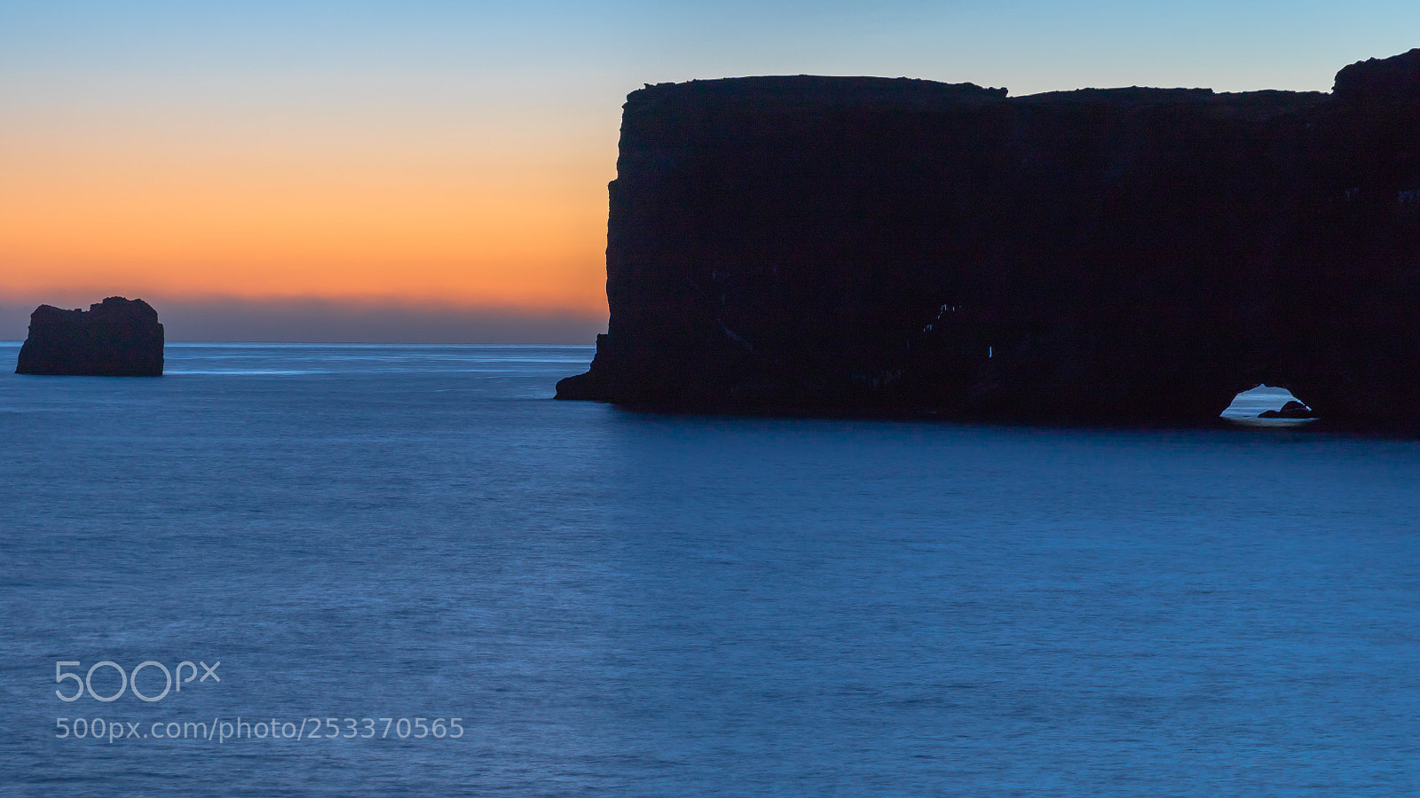 Canon EOS 7D Mark II sample photo. Arco de dyrhólaey photography