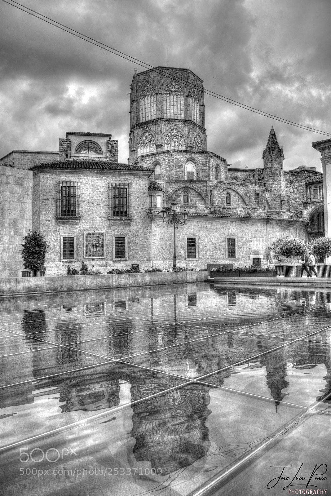 Nikon D3300 sample photo. Blanco&negro photography