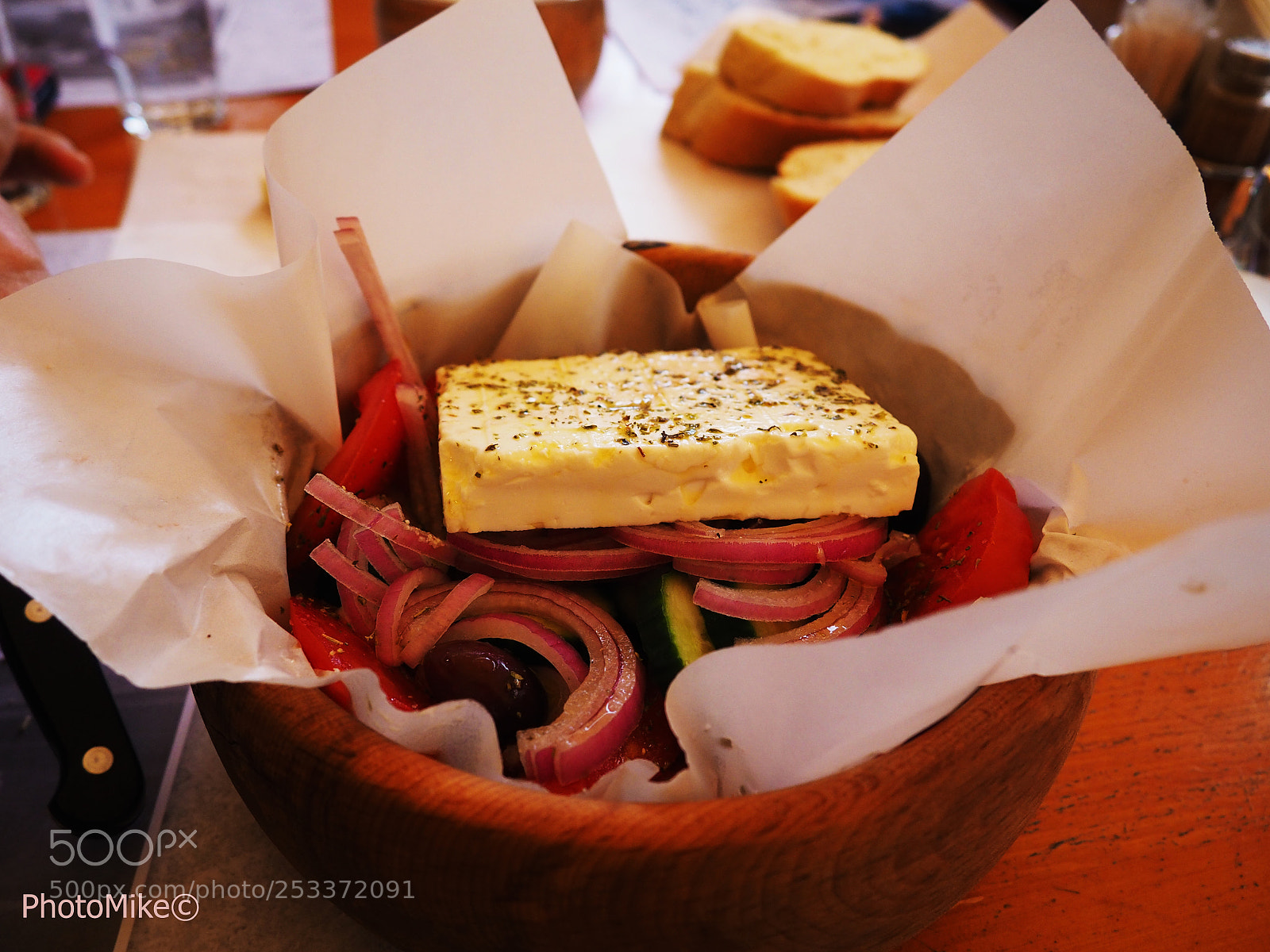 Olympus OM-D E-M10 II sample photo. Greek traditional salad photography