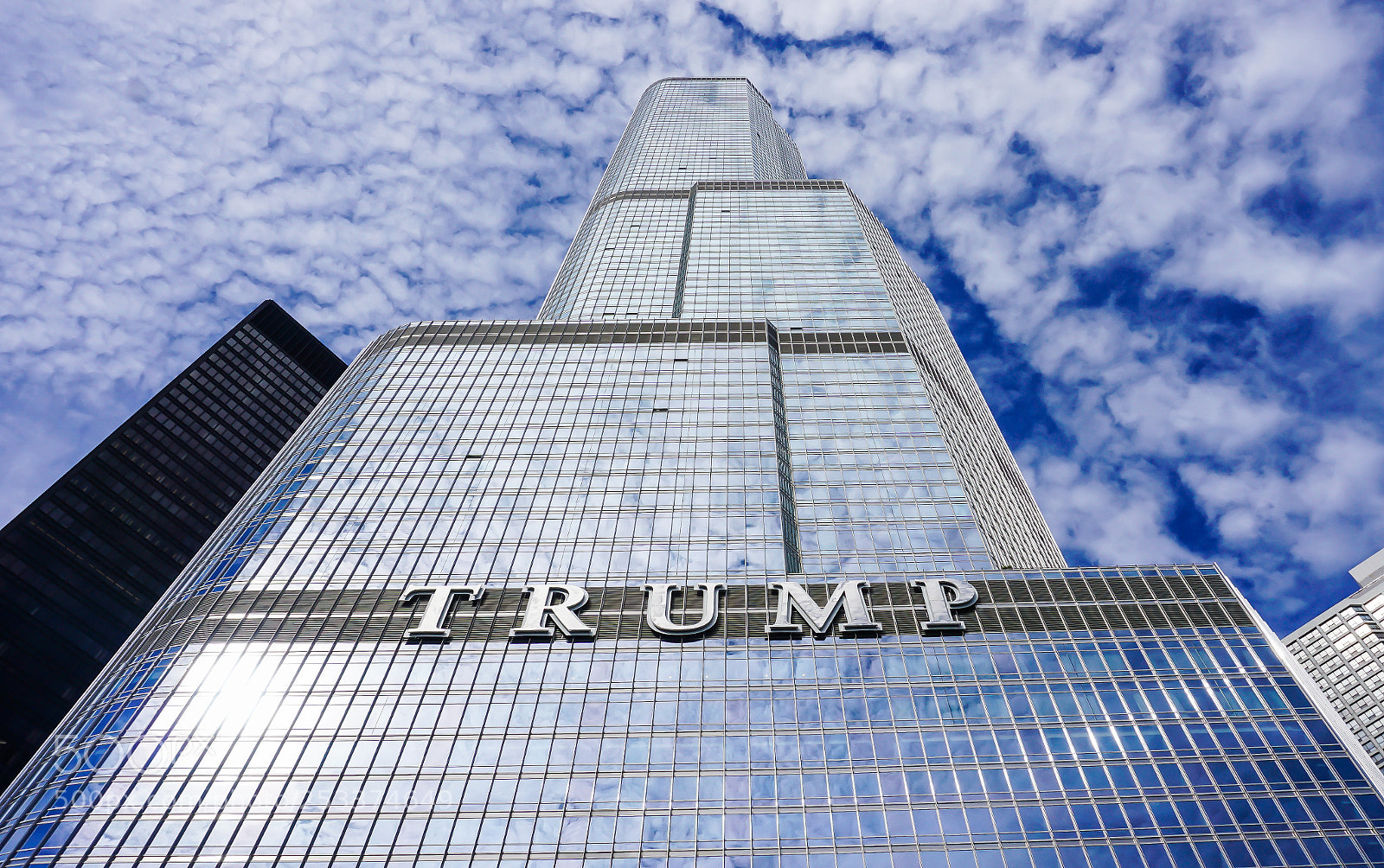 Sony a6000 sample photo. Trump tower photography