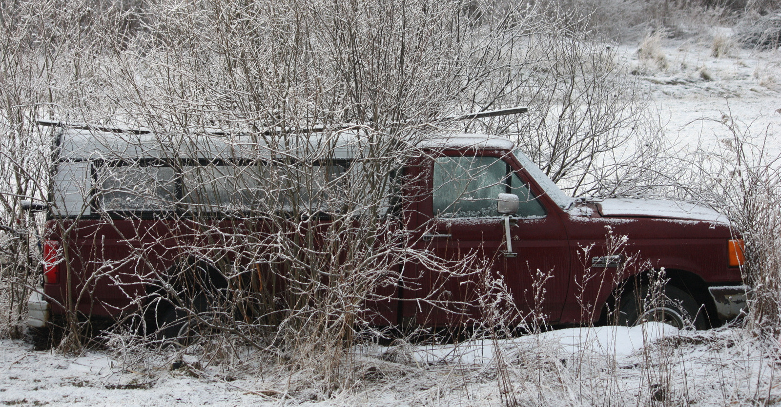 Canon EF-S 55-250mm F4-5.6 IS sample photo. Oldtruck photography