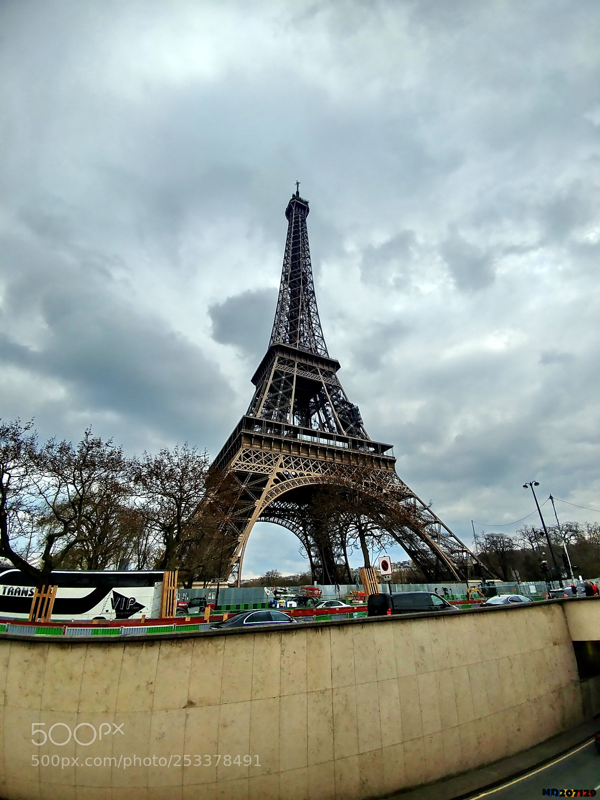 LG V20 sample photo. Paris photography
