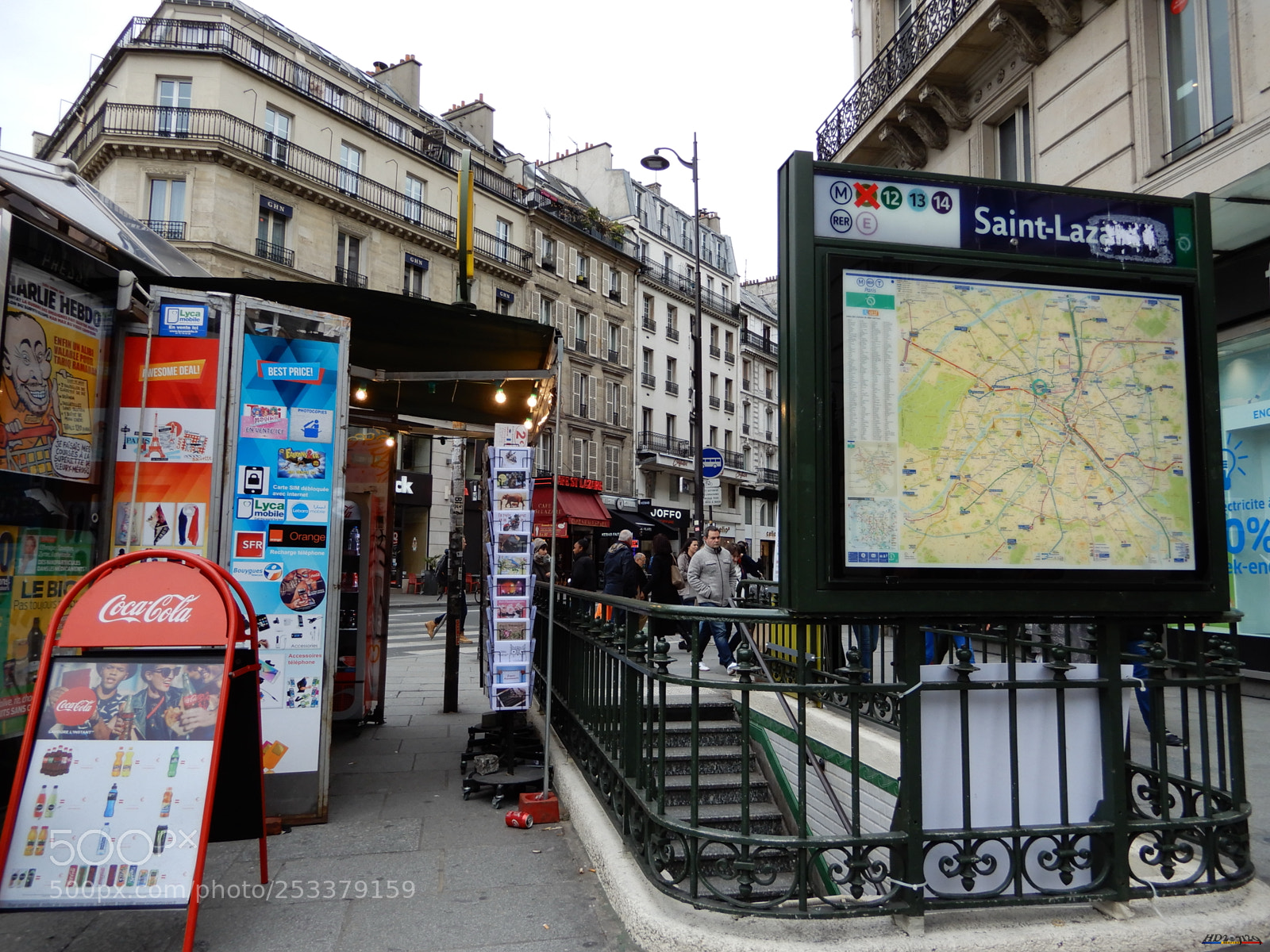 Nikon Coolpix A900 sample photo. Paris photography
