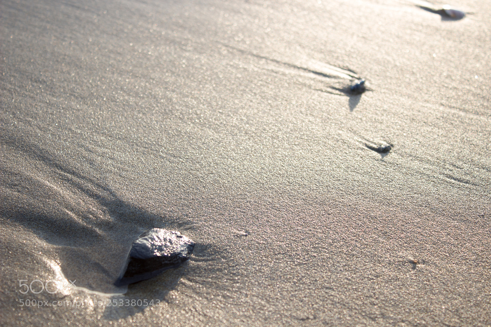 Canon EOS 100D (EOS Rebel SL1 / EOS Kiss X7) sample photo. Rock on sand photography