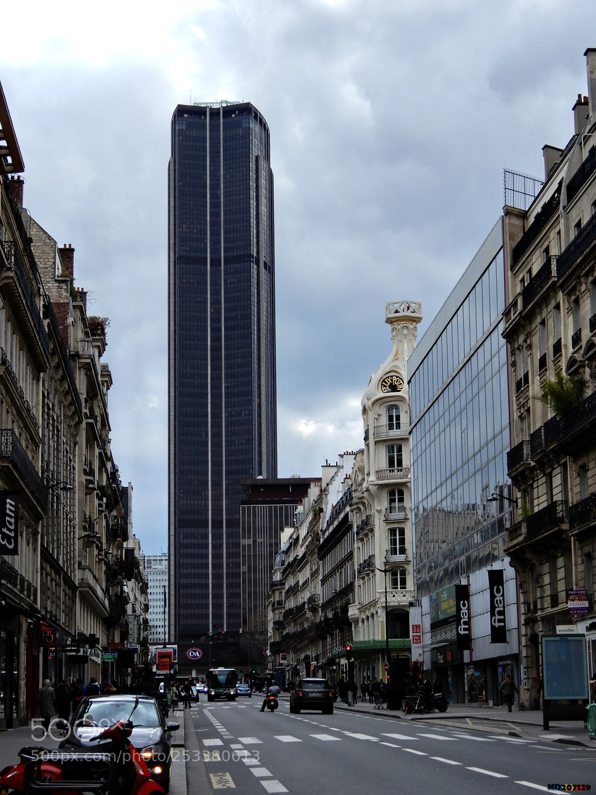 Nikon Coolpix A900 sample photo. Paris photography