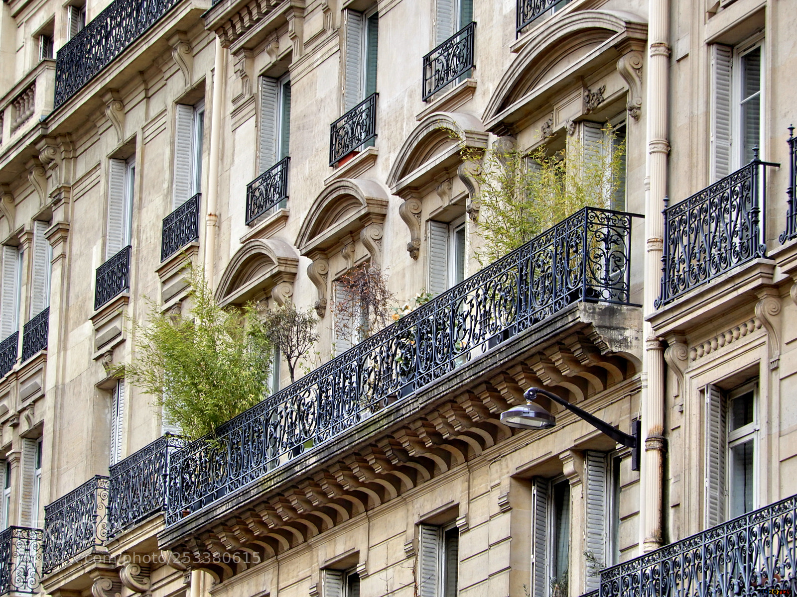 Nikon Coolpix A900 sample photo. Paris photography