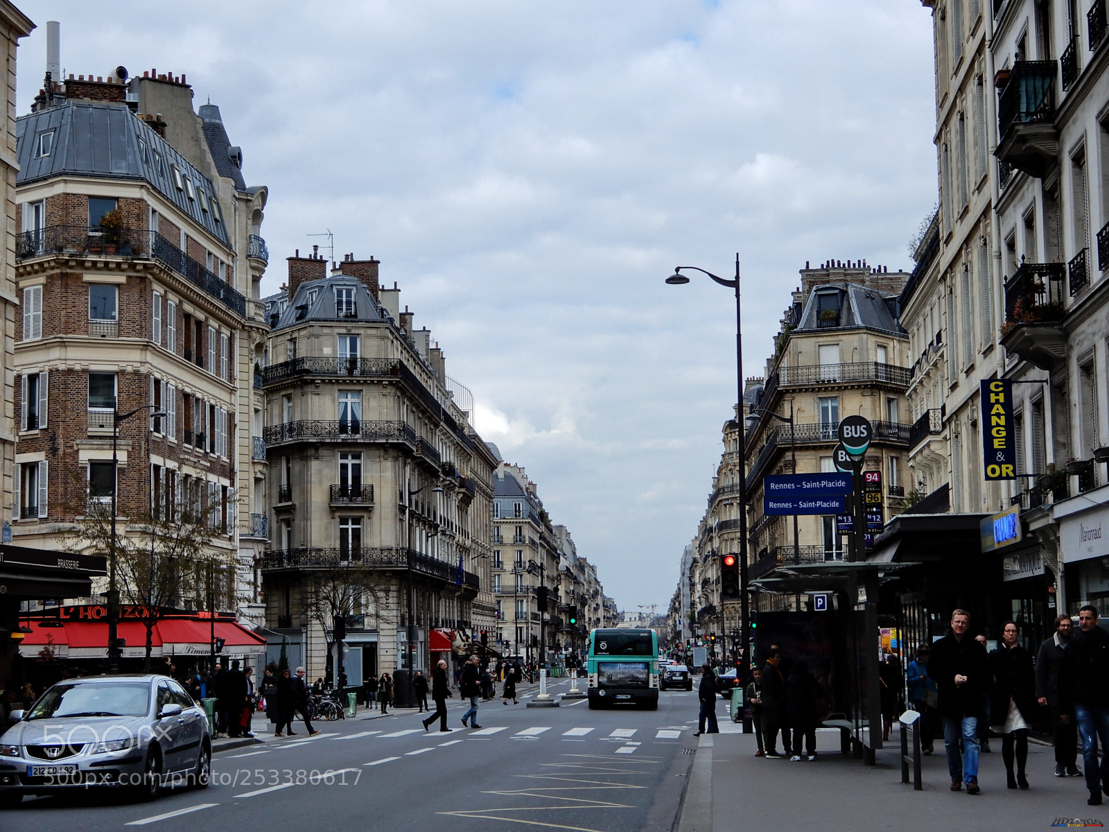 Nikon Coolpix A900 sample photo. Paris photography