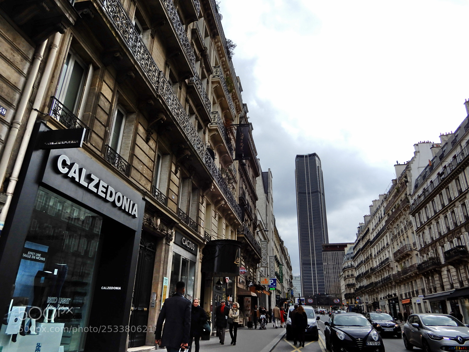 Nikon Coolpix A900 sample photo. Paris photography