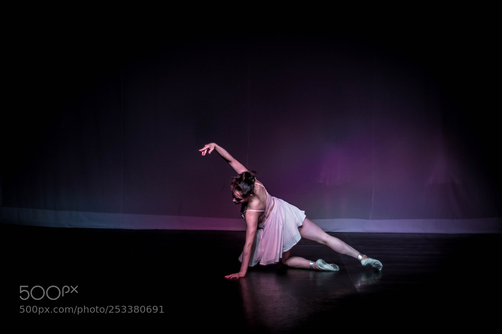 Nikon D3300 sample photo. Party photography