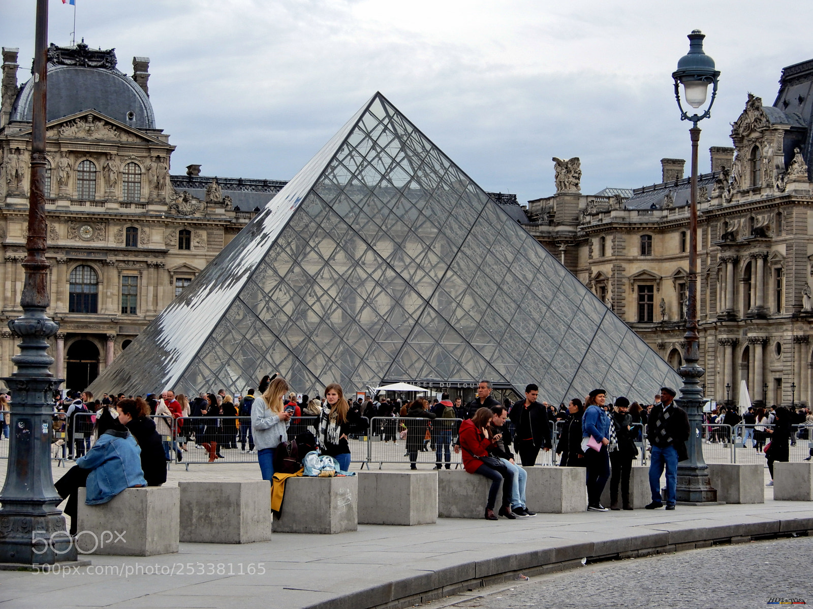 Nikon Coolpix A900 sample photo. Paris photography