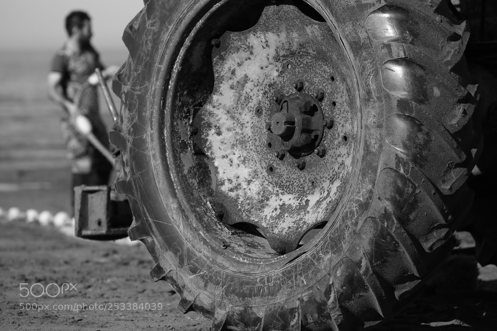 Canon EF 70-200mm F2.8L IS II USM sample photo. Wheel photography