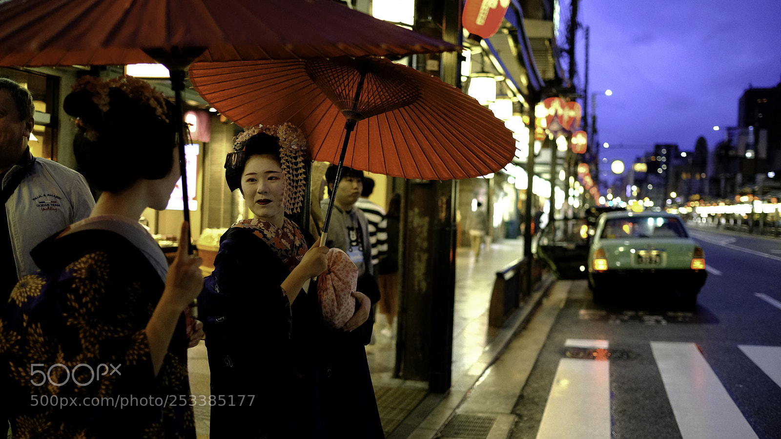 Fujifilm X-H1 sample photo. Geishas ing ion kyoto photography