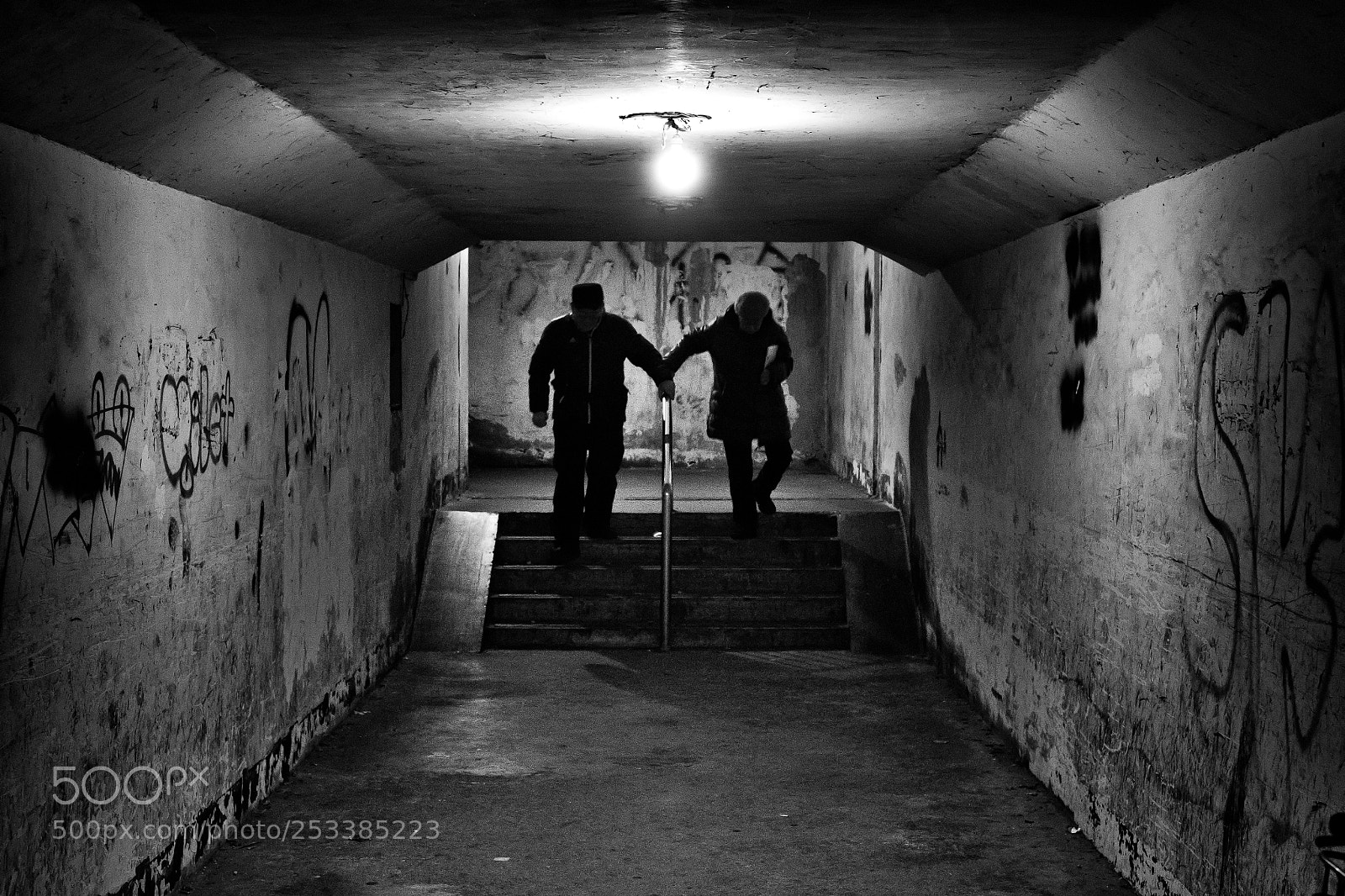 Fujifilm X-T1 sample photo. Hand in hand photography