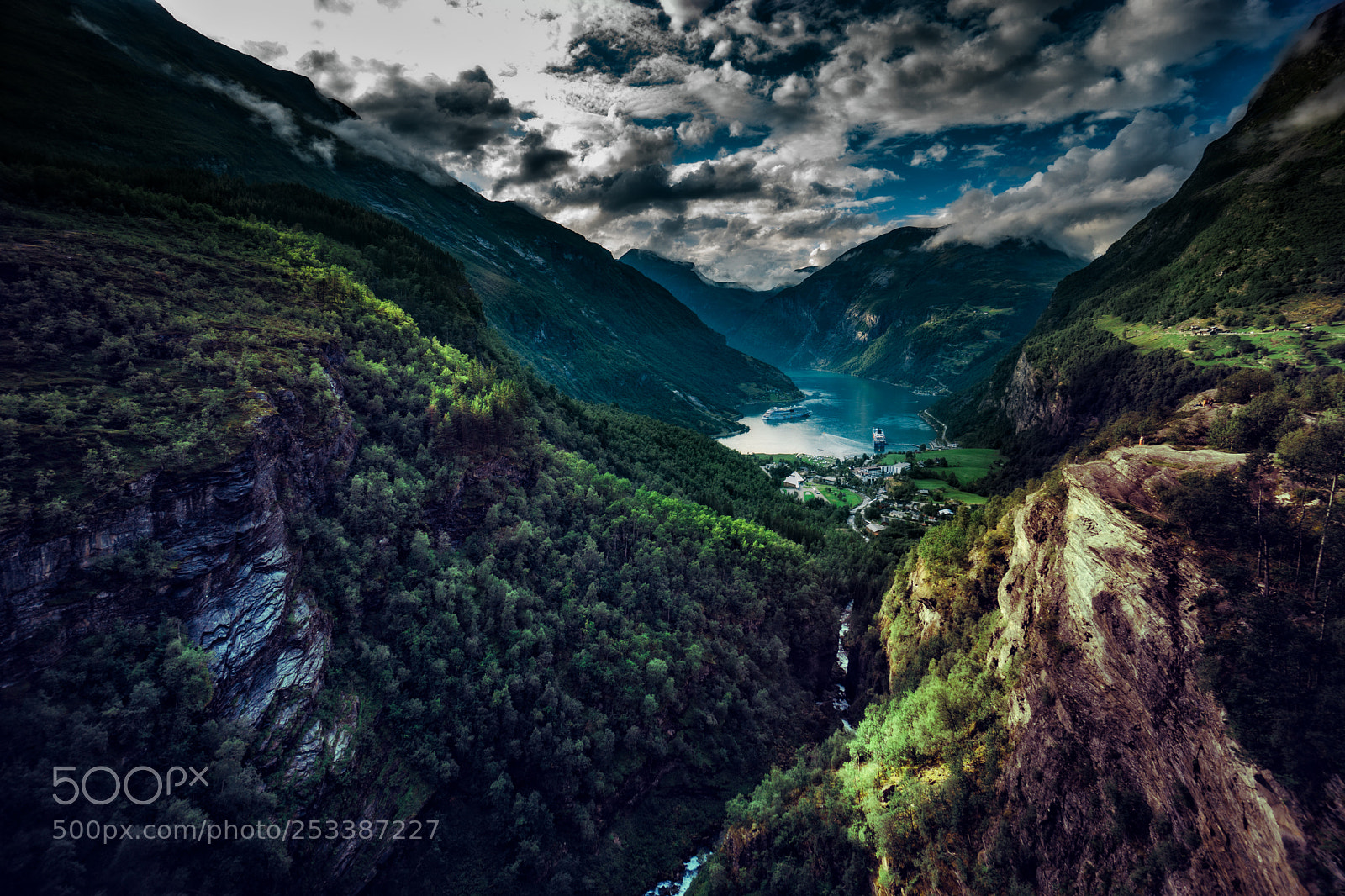 Sony a6000 sample photo. Geiranger - revisited photography
