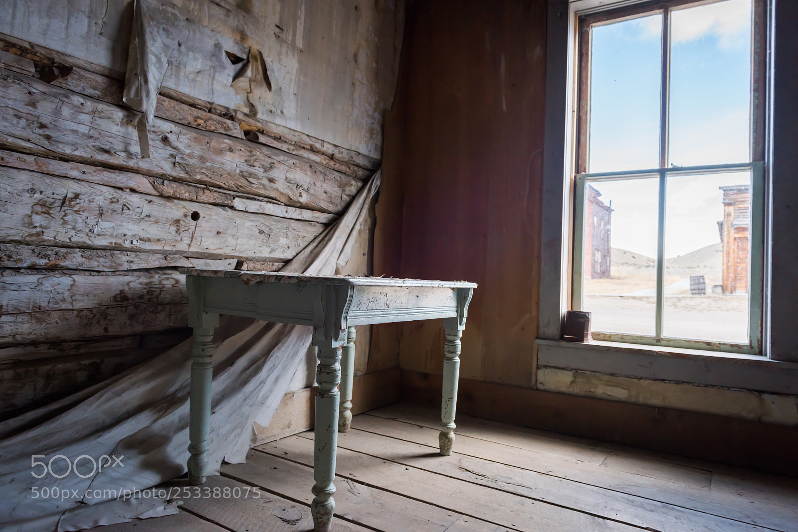 Nikon D810 sample photo. Table photography