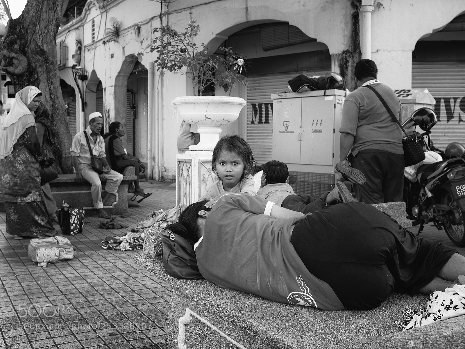 Fujifilm X100T sample photo. Street photography