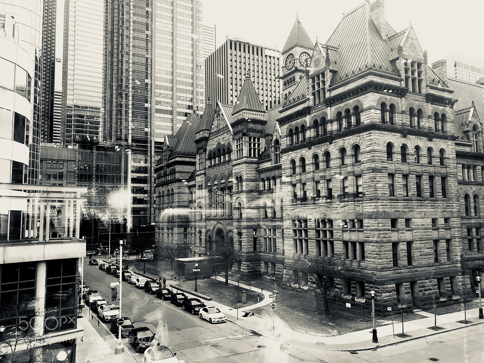 Apple iPhone X sample photo. View city hall  photography