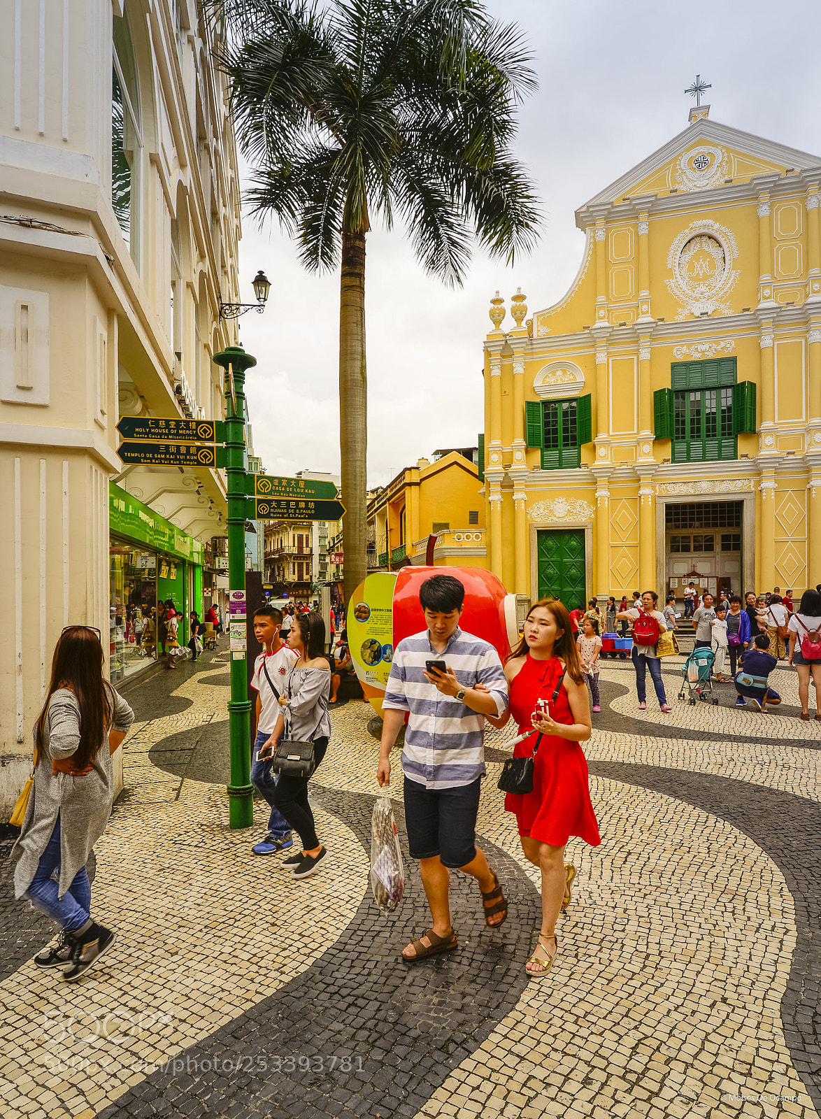 Nikon D610 sample photo. Streets in macau photography