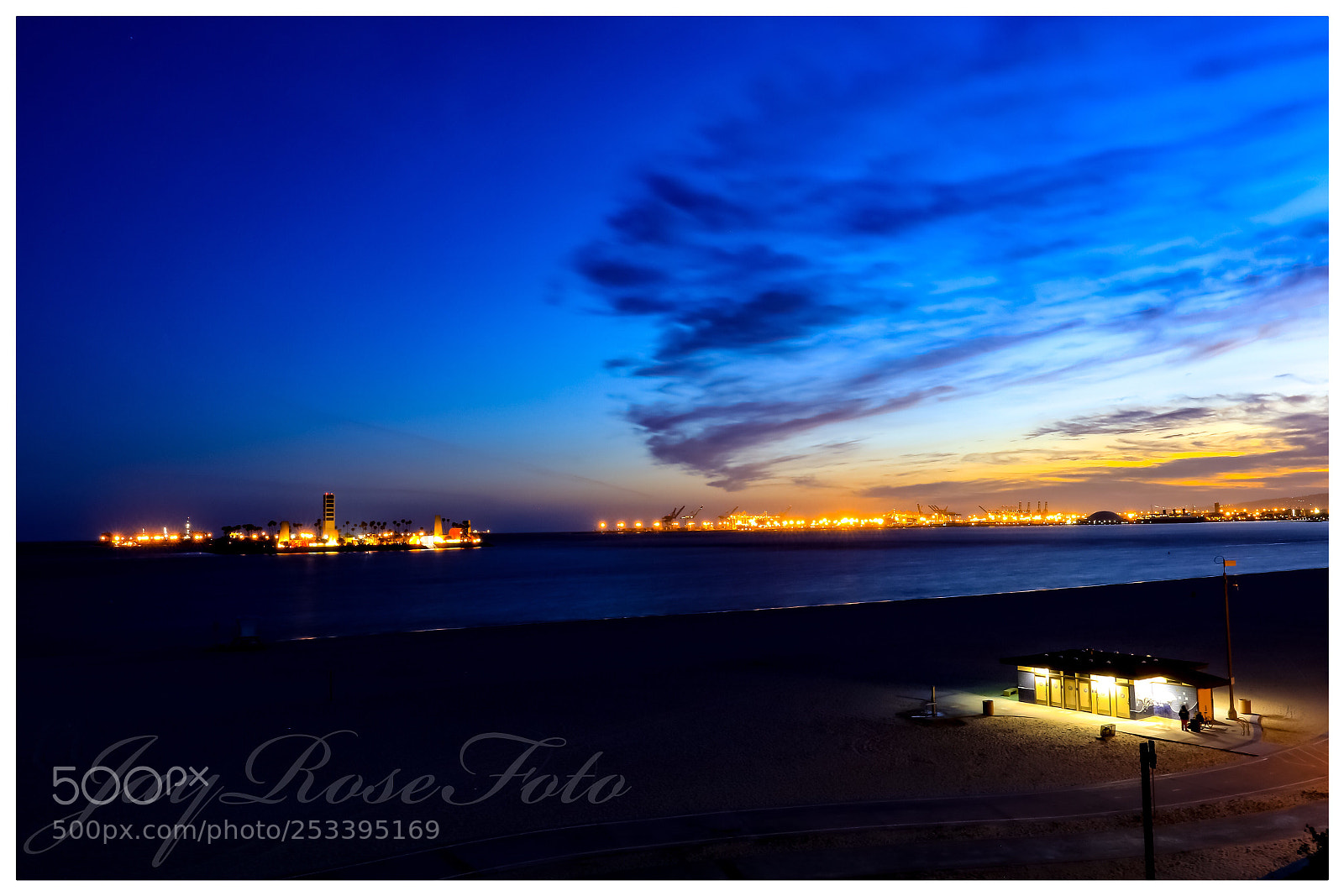 Canon EOS 5DS R sample photo. Night photography