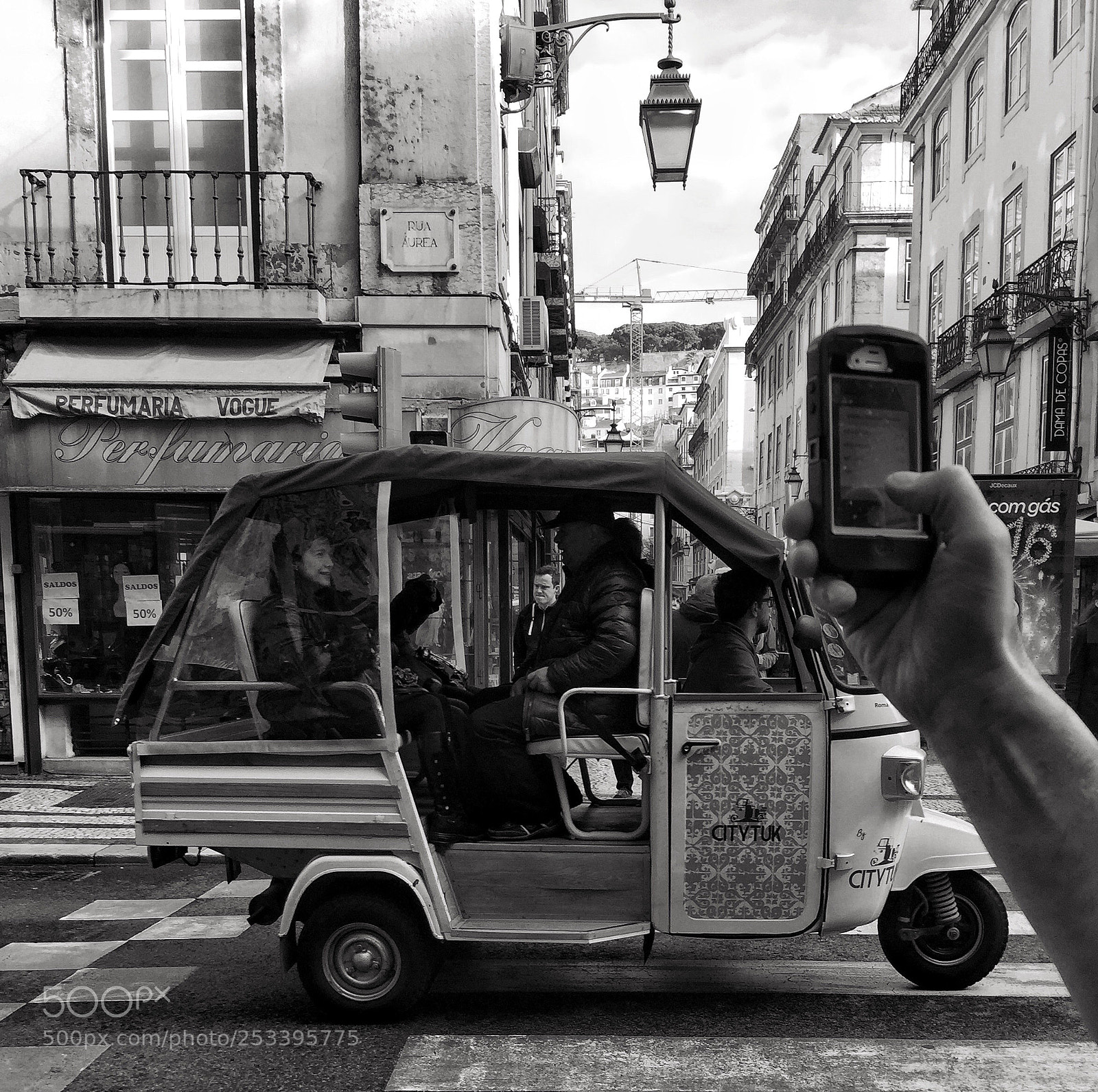Apple iPhone 6 sample photo. Street pic photography