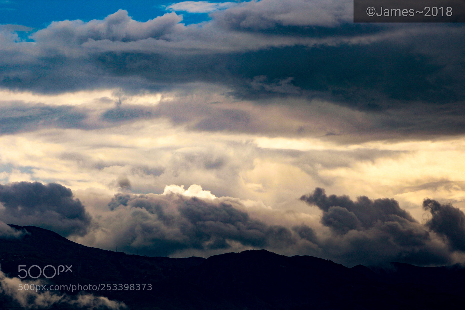 Canon EOS 1200D (EOS Rebel T5 / EOS Kiss X70 / EOS Hi) sample photo. Cloudy ...cajamarca photography