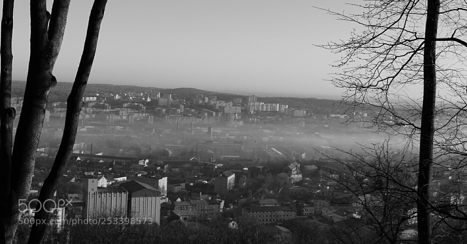 Canon EOS 1300D (EOS Rebel T6 / EOS Kiss X80) sample photo. Lviv photography