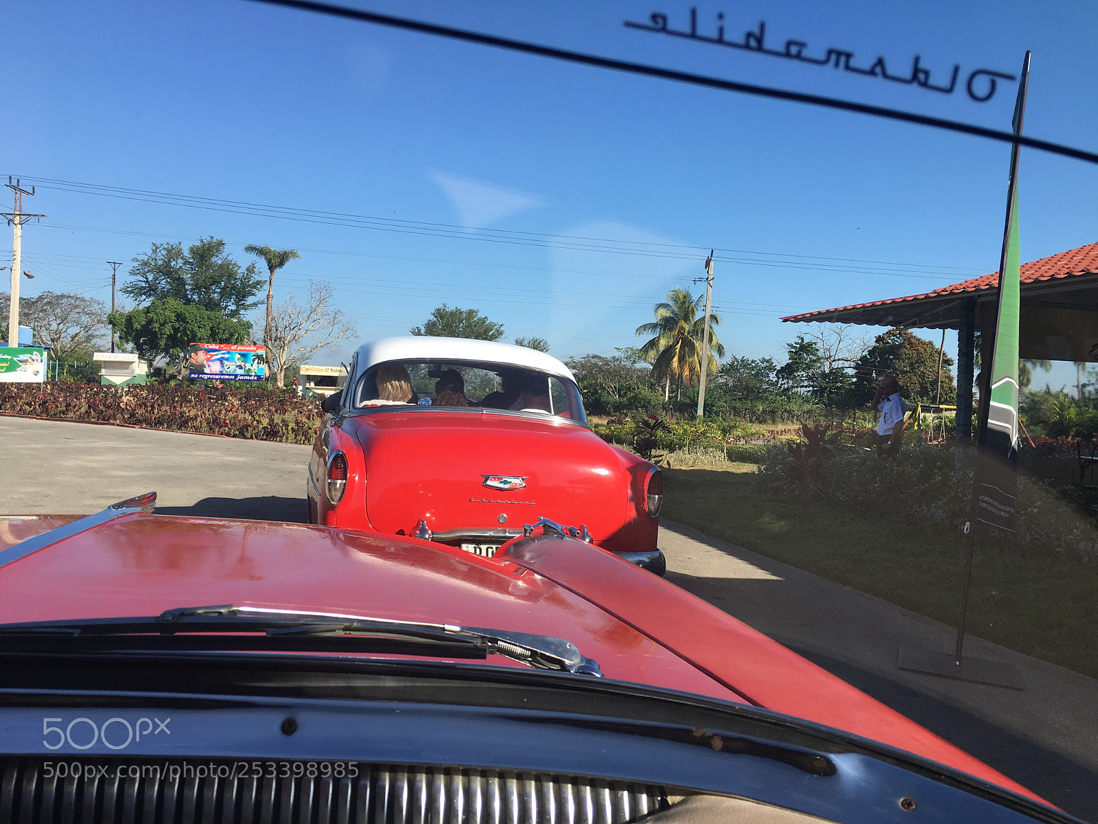 Apple iPhone 6s Plus sample photo. Cars in cuba photography