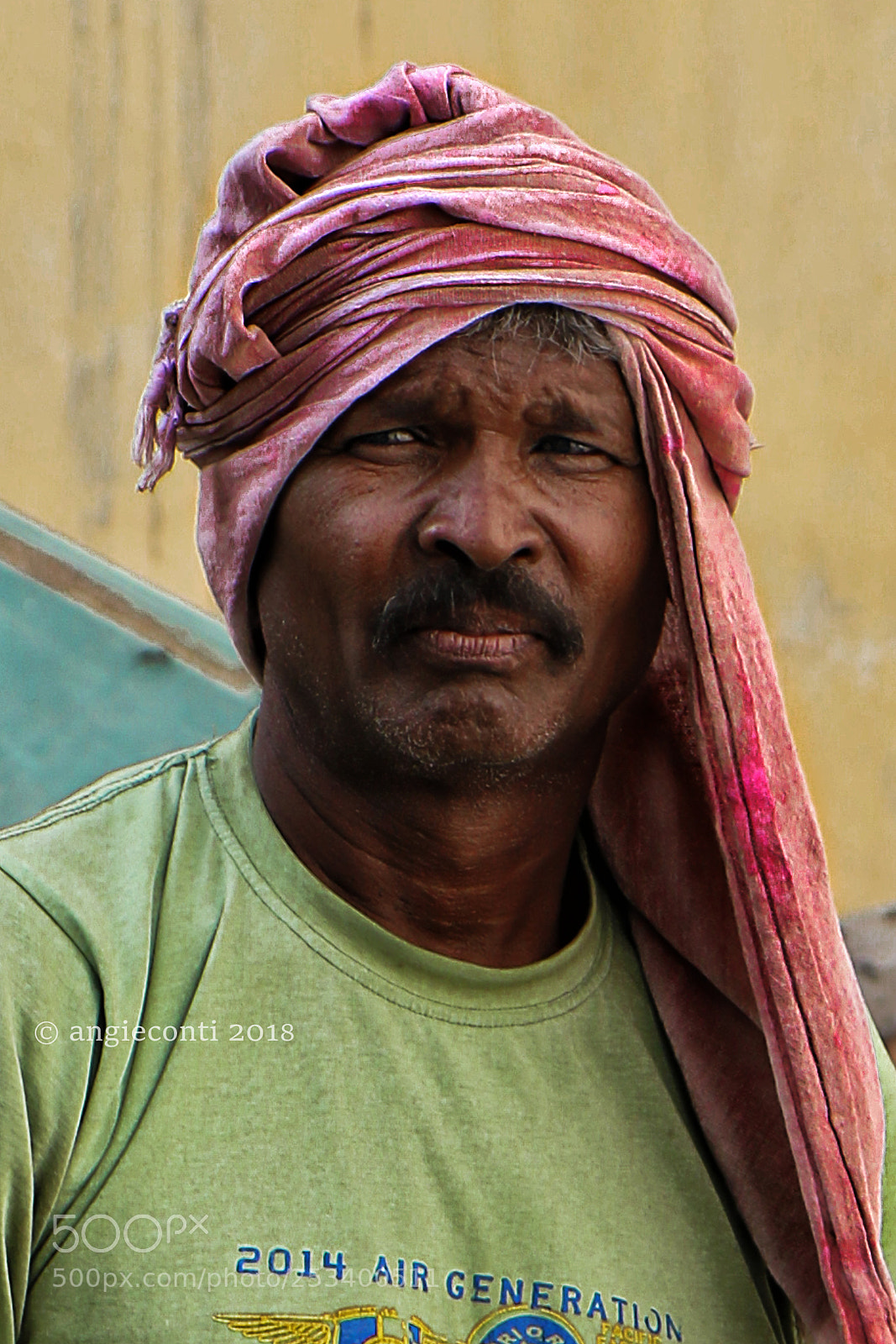 Canon EOS 7D Mark II sample photo. Man in rishikesh photography