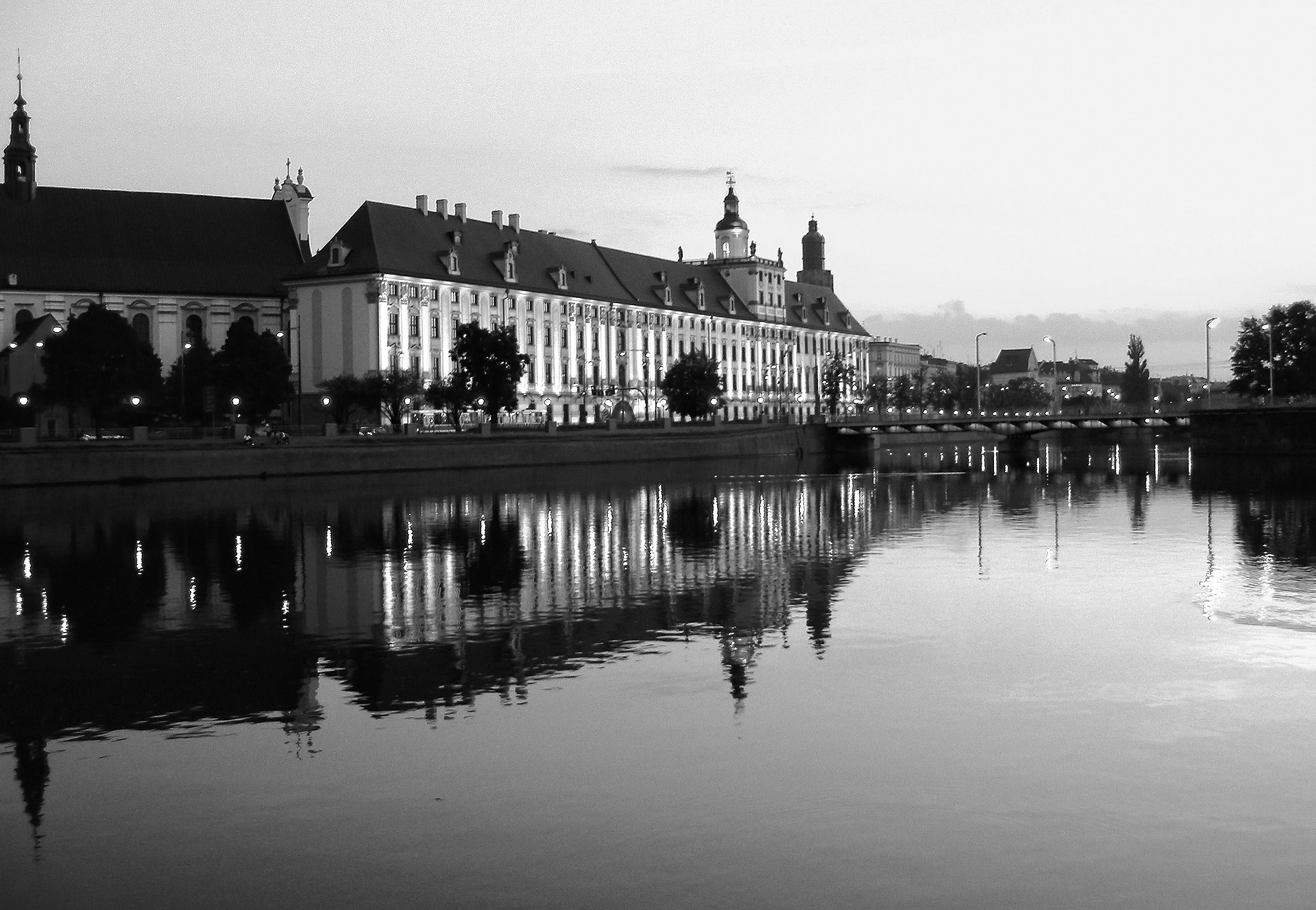 Olympus SP320 sample photo. Twilight on the odra river. wroclaw, poland photography
