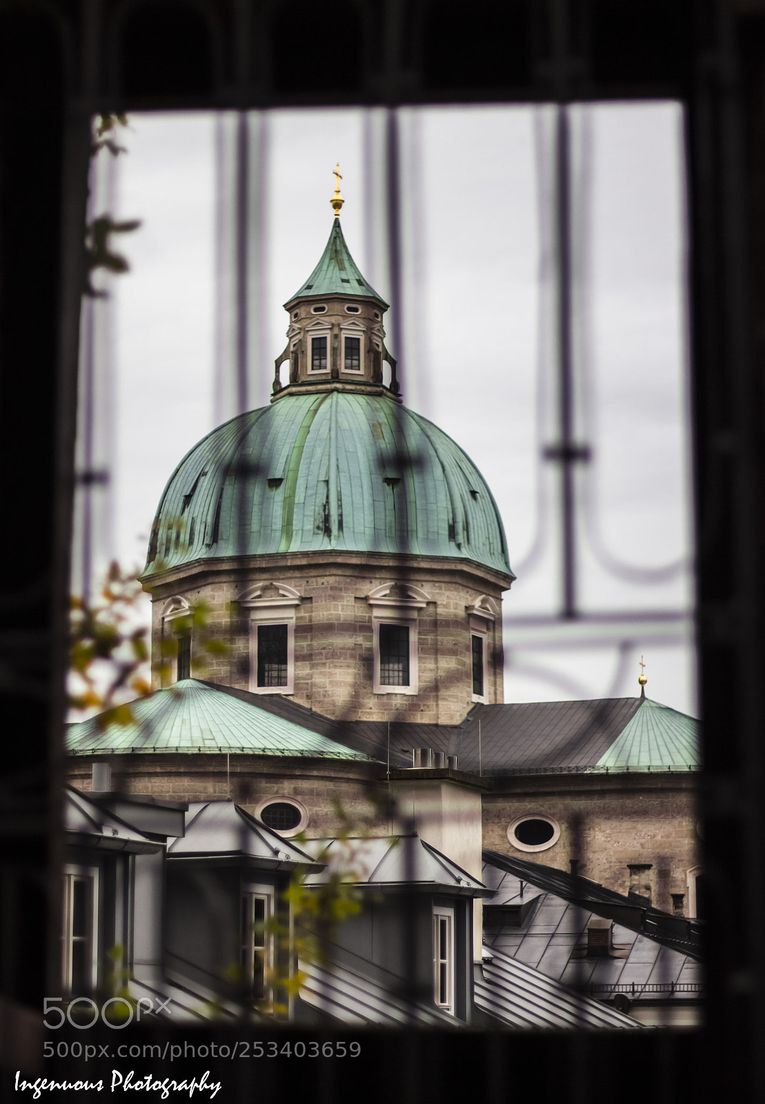 Canon EOS 700D (EOS Rebel T5i / EOS Kiss X7i) sample photo. "church in a frame" photography