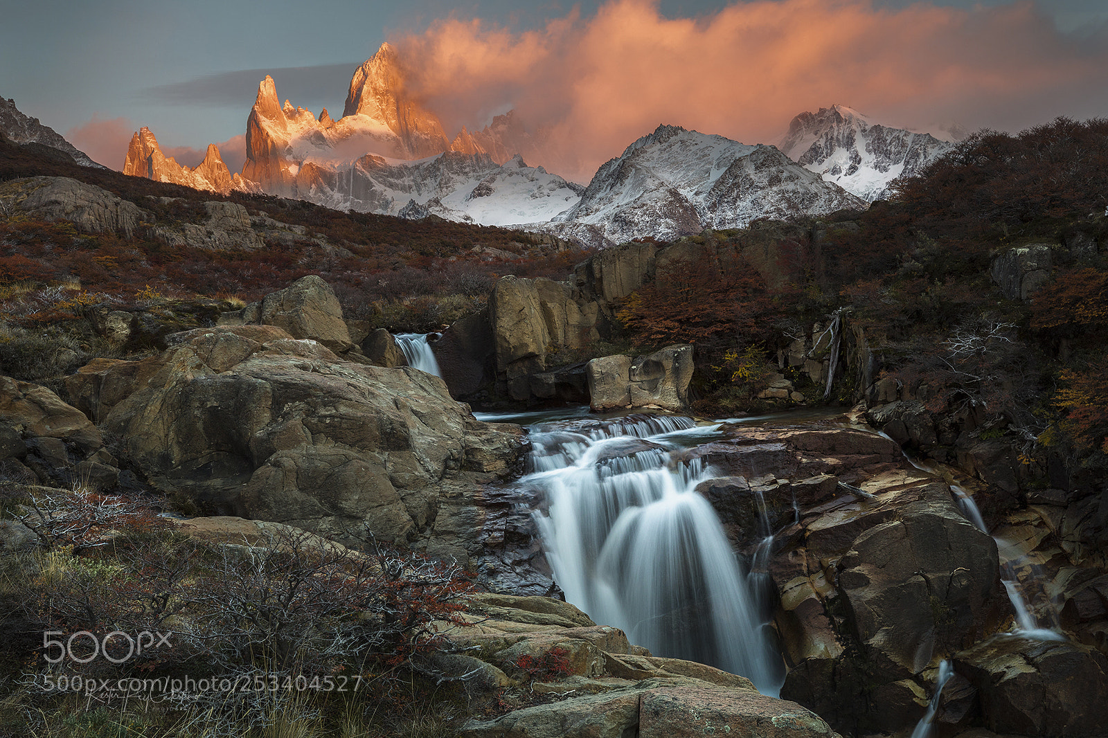 Canon EOS 5D Mark IV sample photo. Mount fitzroy and the photography