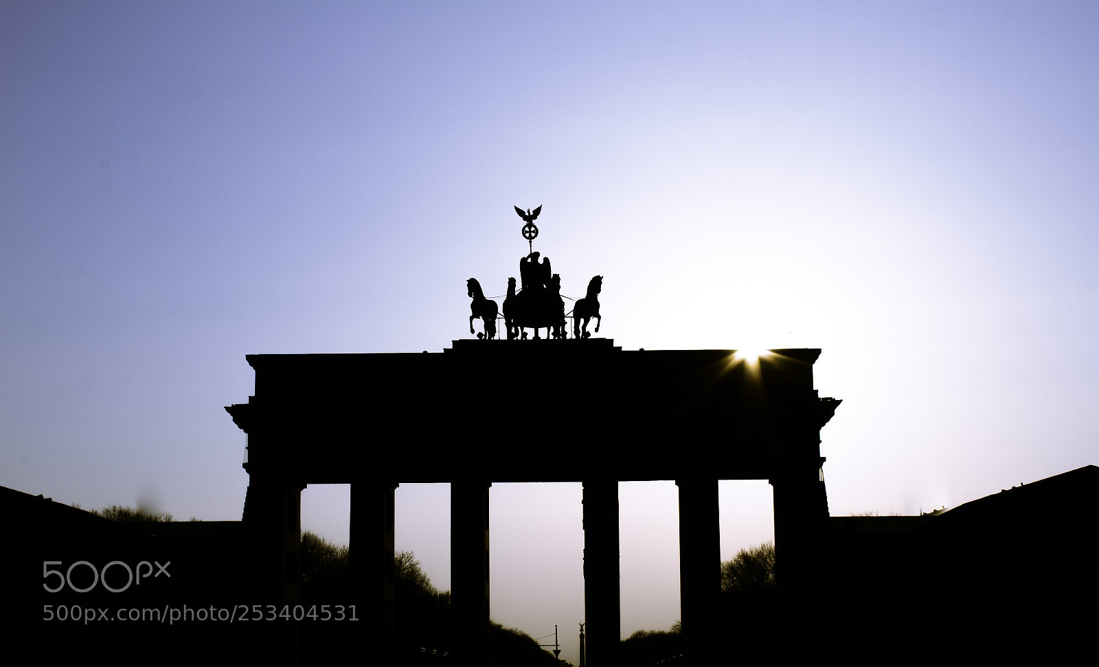 Canon EOS 1300D (EOS Rebel T6 / EOS Kiss X80) sample photo. Brandenburger tor photography