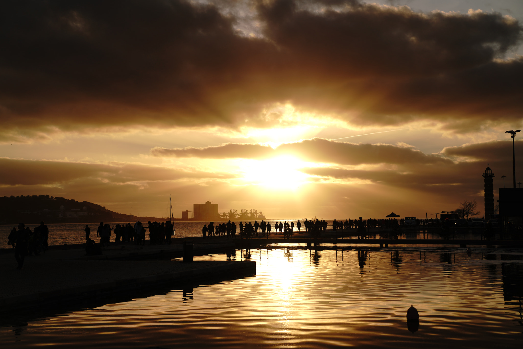 Sony FE 24-70mm F2.8 GM sample photo. Sunset in lisbon photography