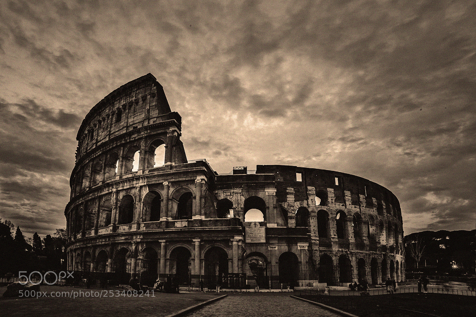 Canon EOS 5D Mark II sample photo. Colosseo 罗马角斗场 photography