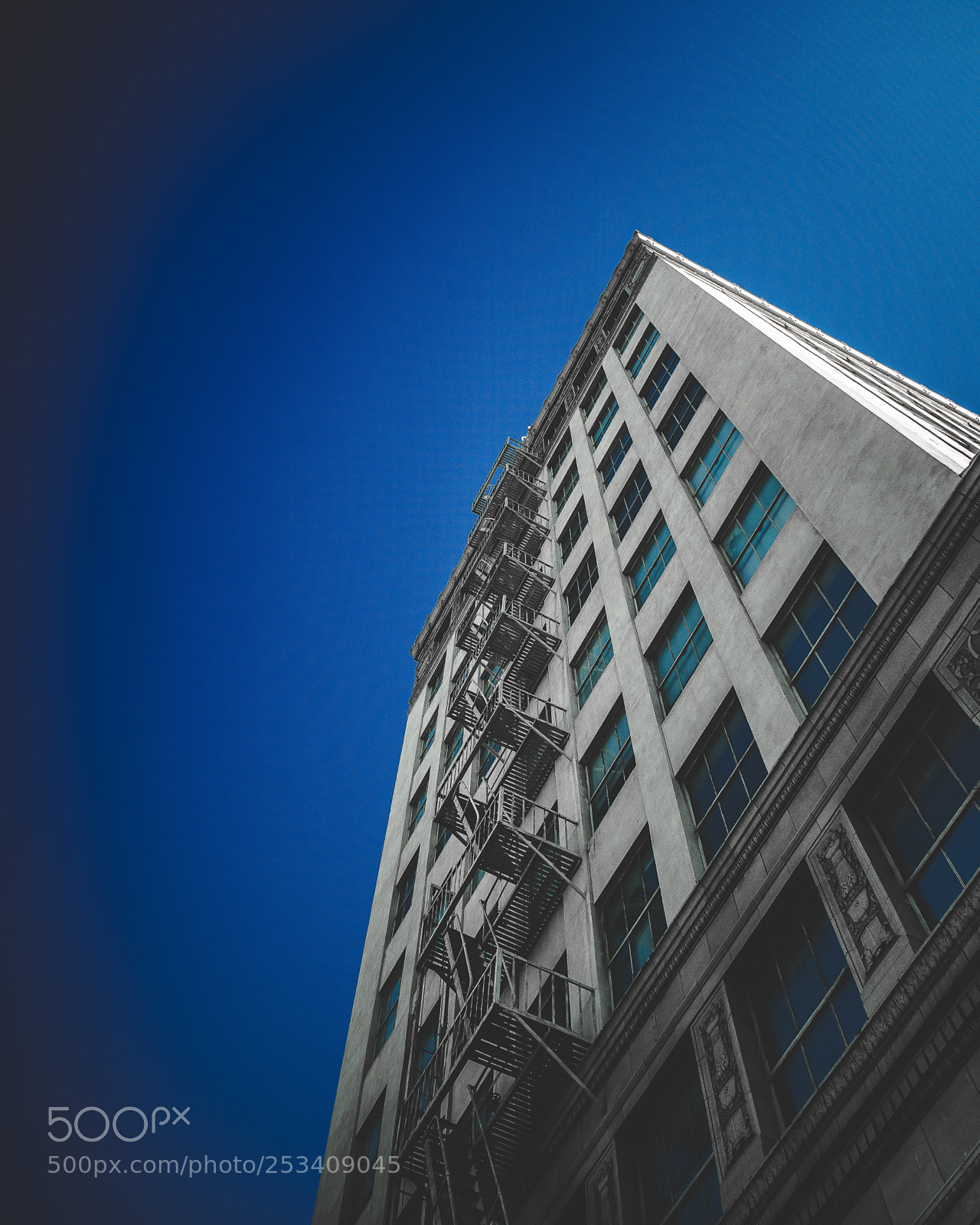 Canon EOS 750D (EOS Rebel T6i / EOS Kiss X8i) sample photo. Arch dtlb lookup fireescape photography
