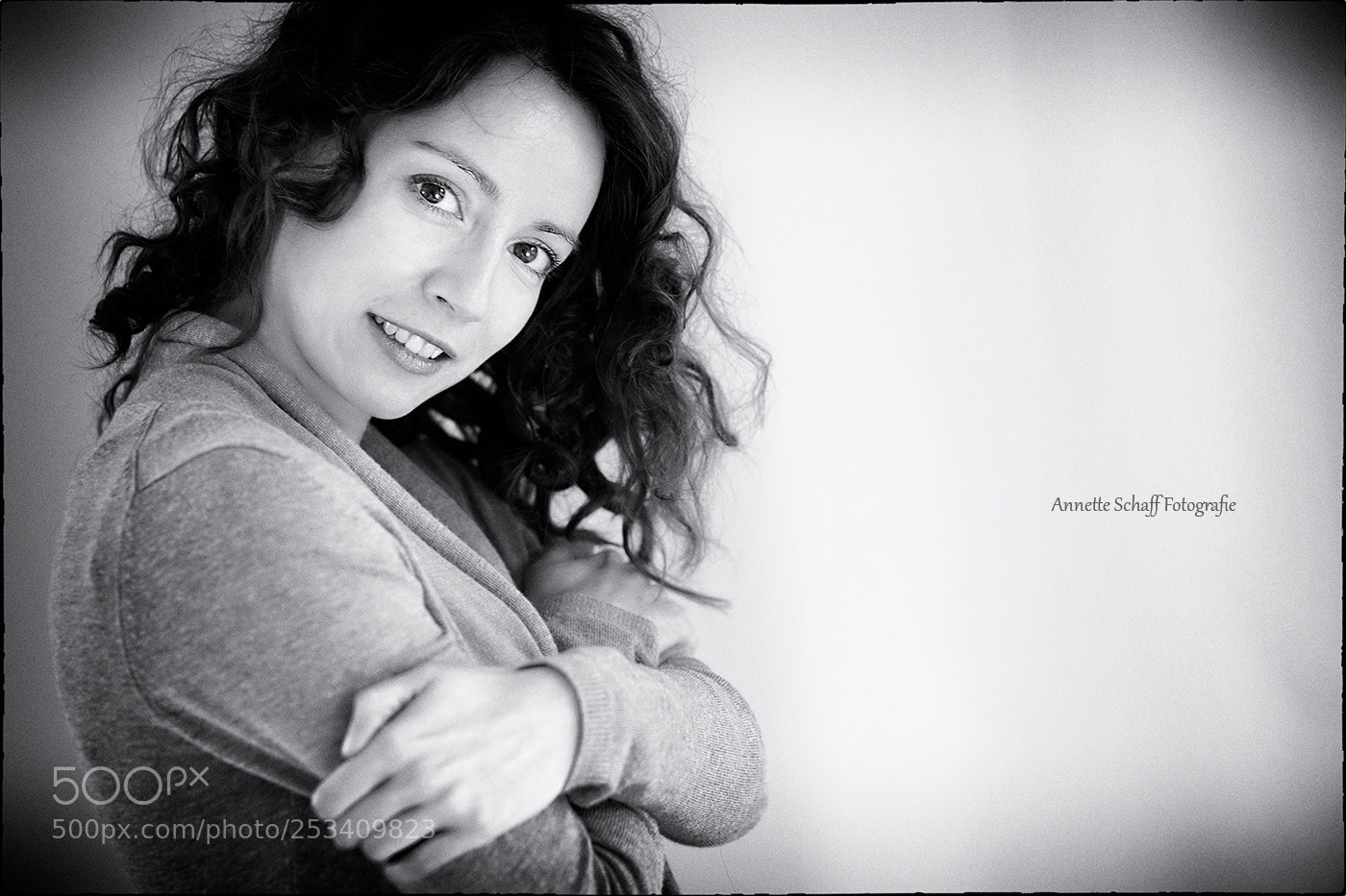 Canon EOS 5D Mark II sample photo. Nicole photography