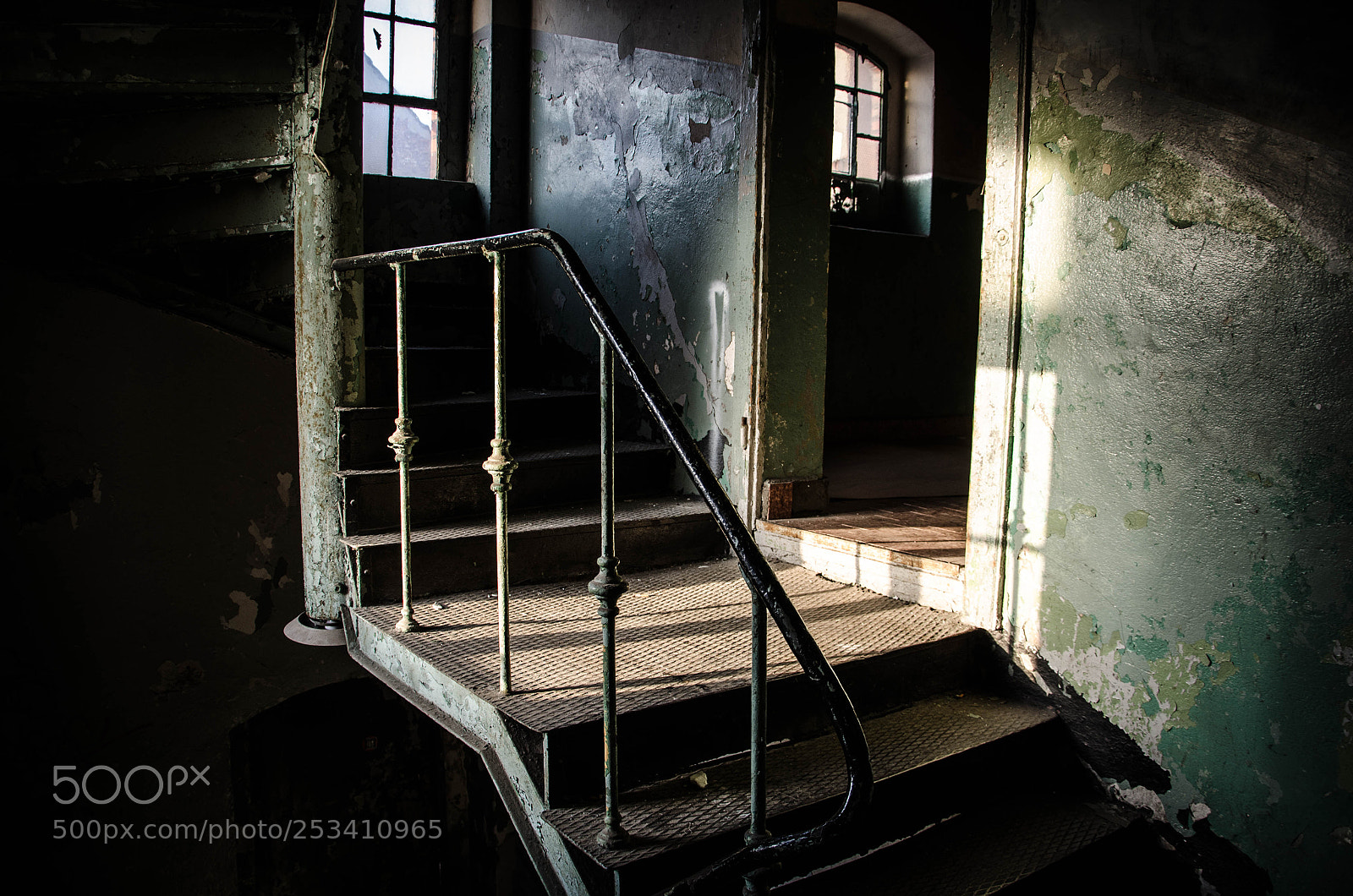 Nikon D7000 sample photo. Stairwell photography