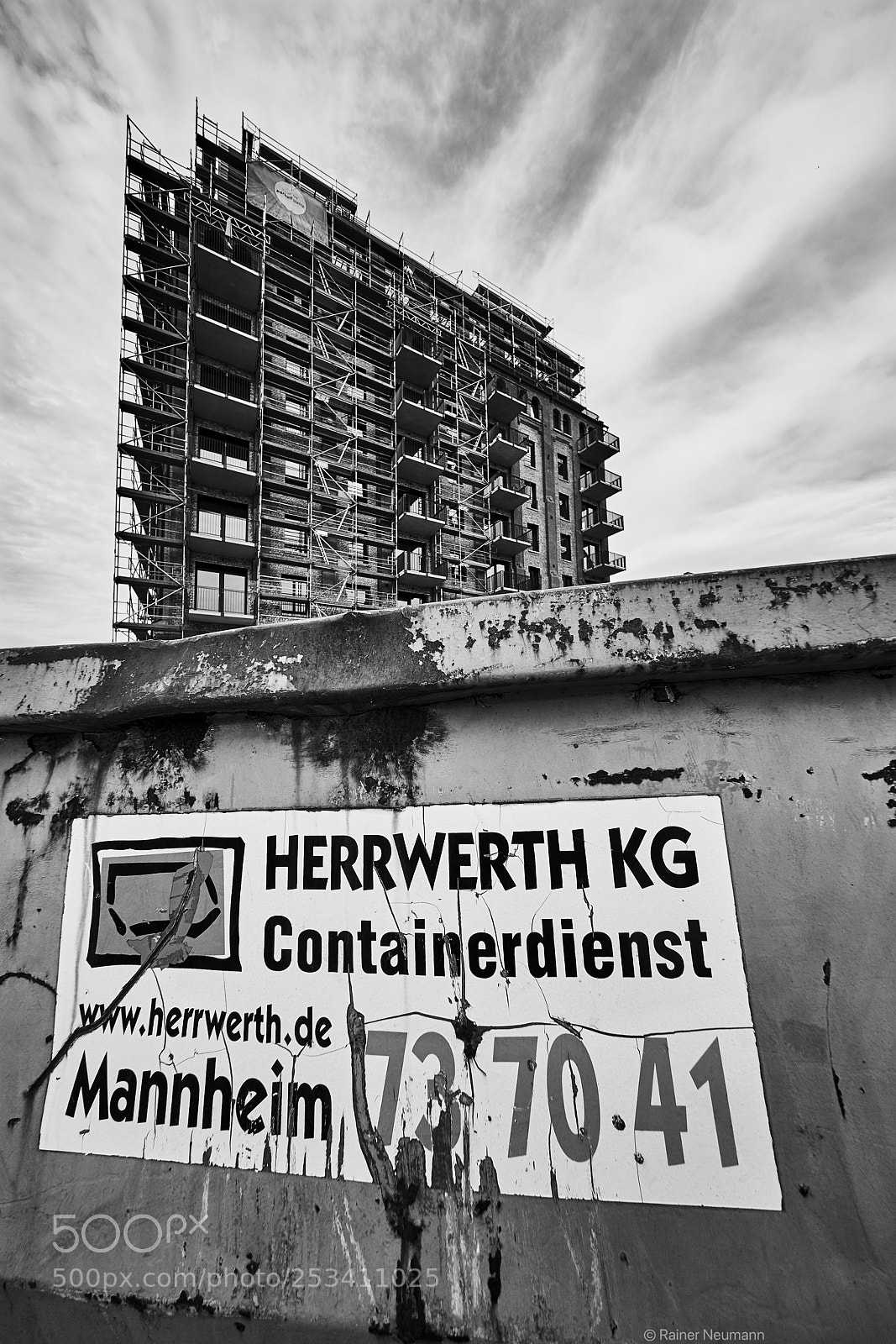 Sony a7R II sample photo. Jungbusch 47 b&w photography