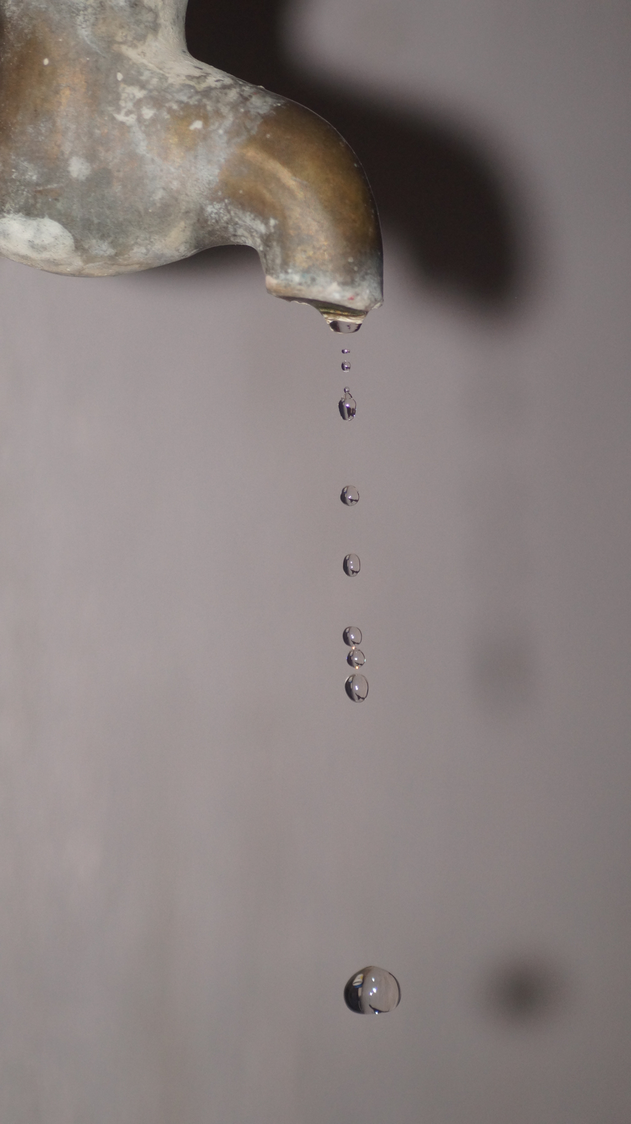 Sony DT 55-200mm F4-5.6 SAM sample photo. Water drops photography