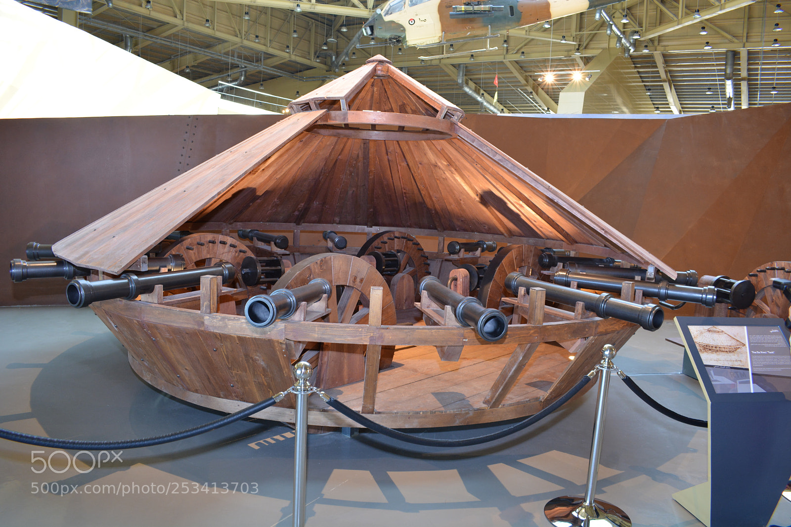 Nikon D5200 sample photo. The da vinci tank photography