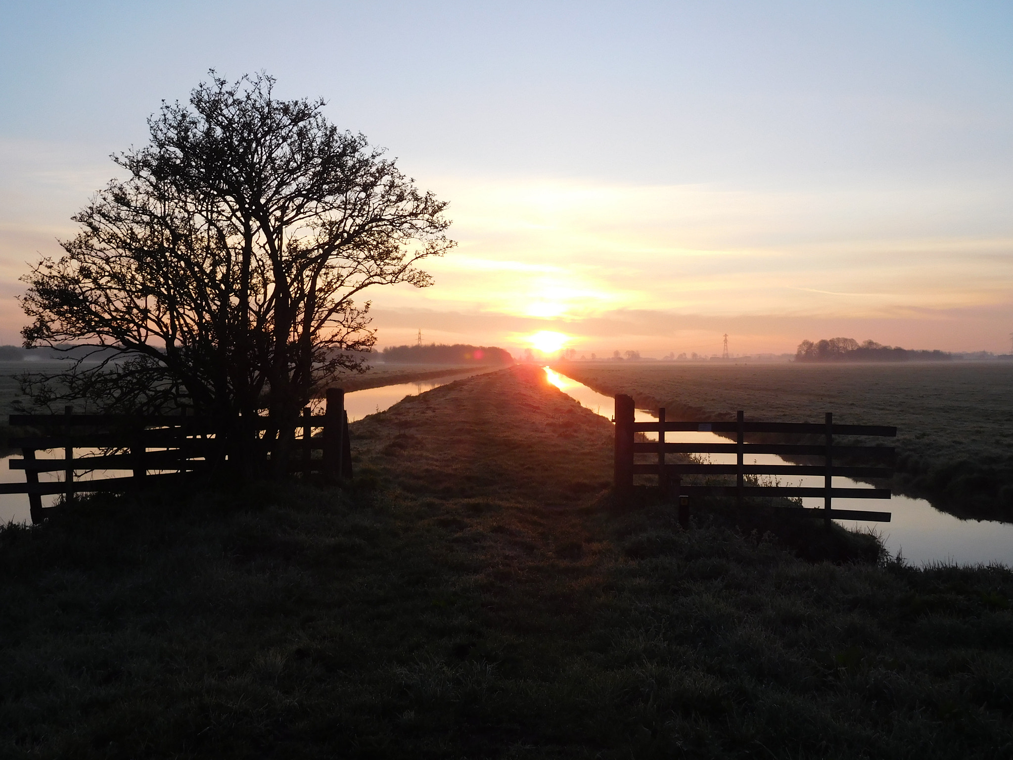 Nikon Coolpix S7000 sample photo. Great start of the day photography