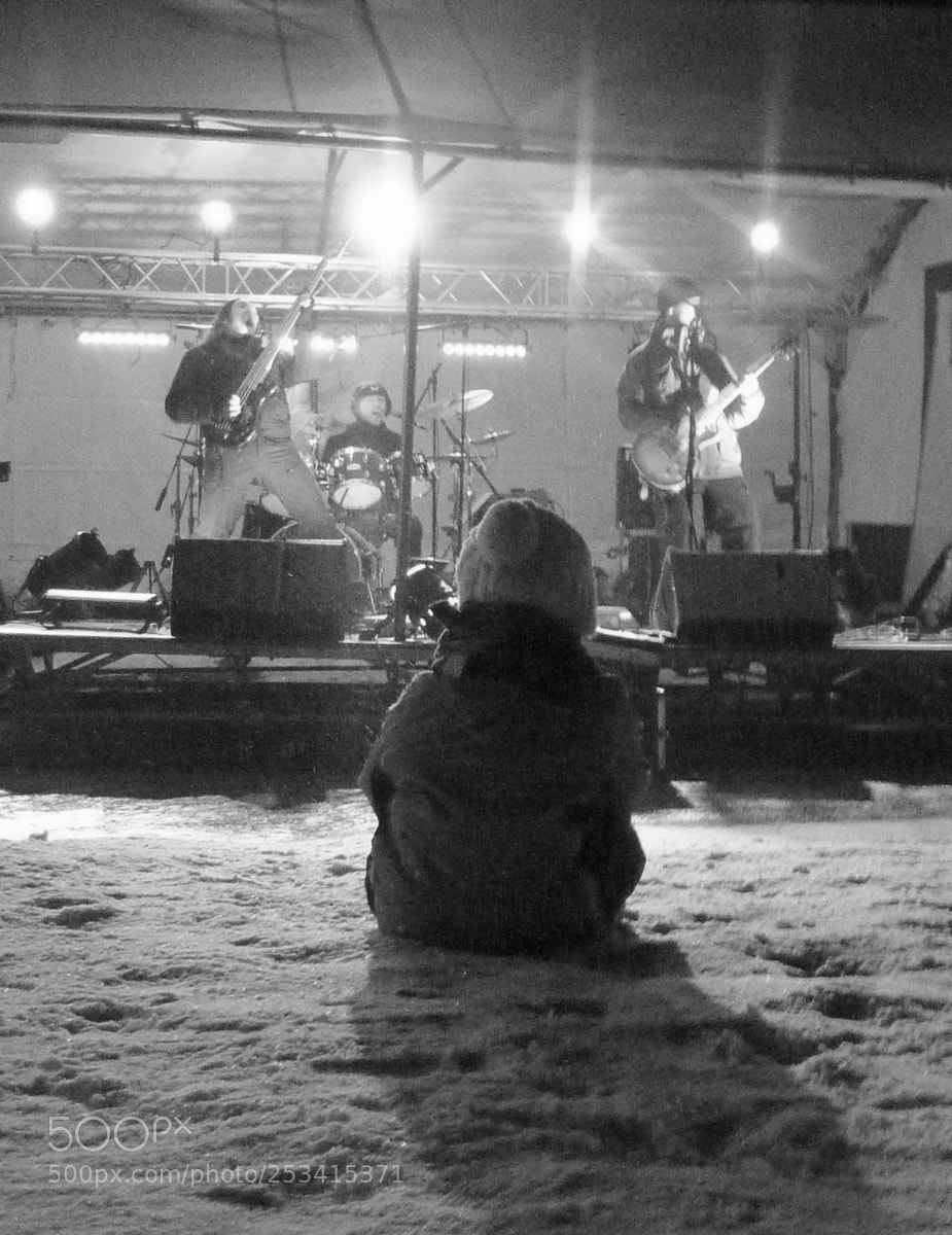 Panasonic DMC-TZ7 sample photo. Young hard rock photography
