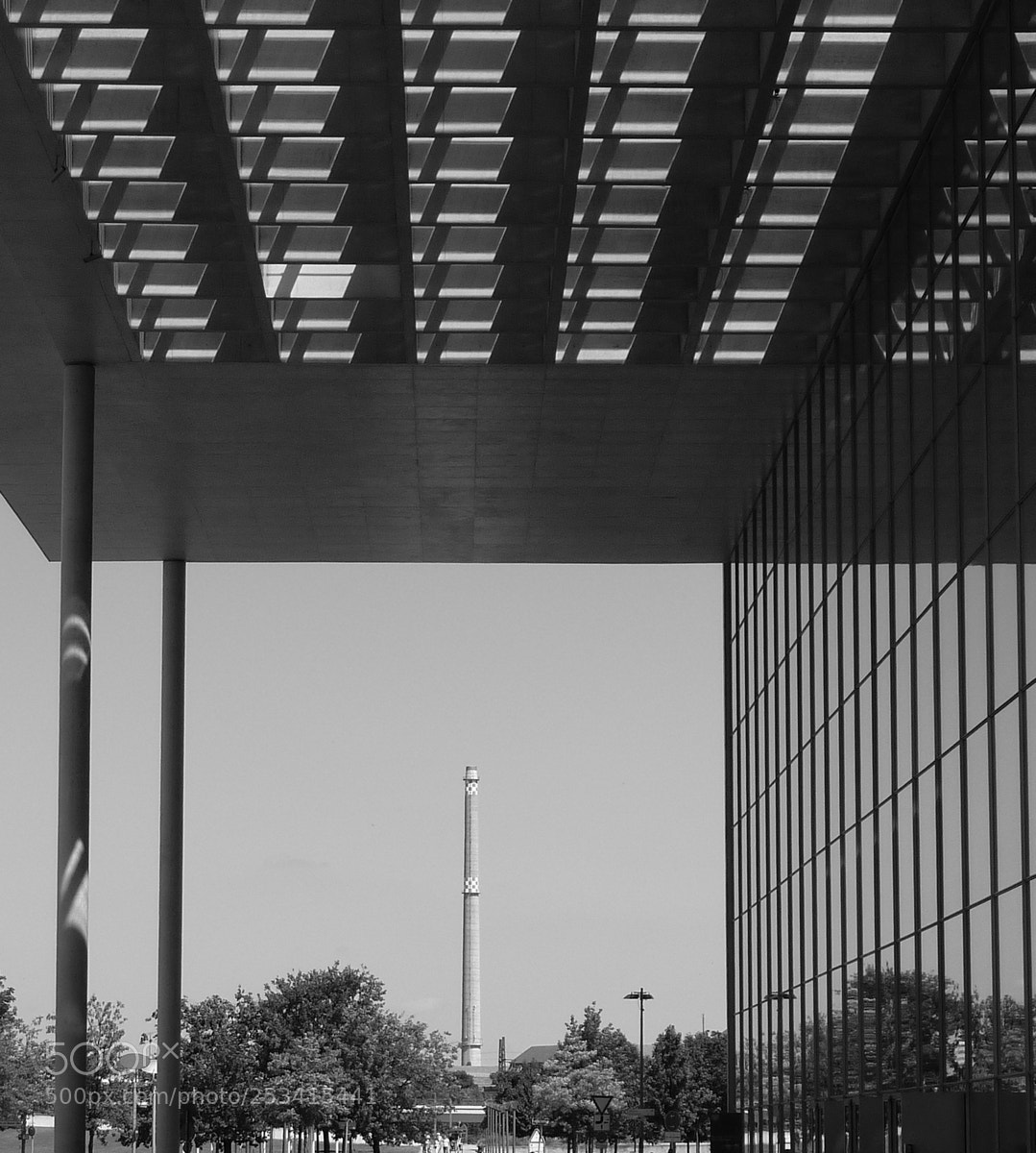 Panasonic DMC-TZ7 sample photo. Geometry photography