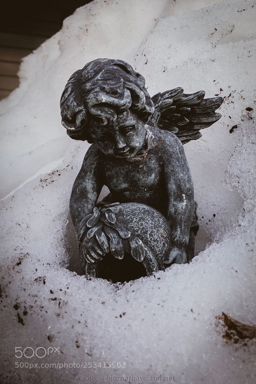 Apple iPhone SE sample photo. Angel of spring photography