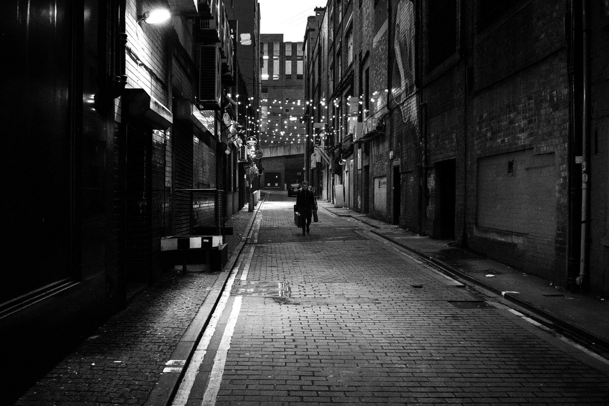 Leica CL sample photo. Parallel lines photography