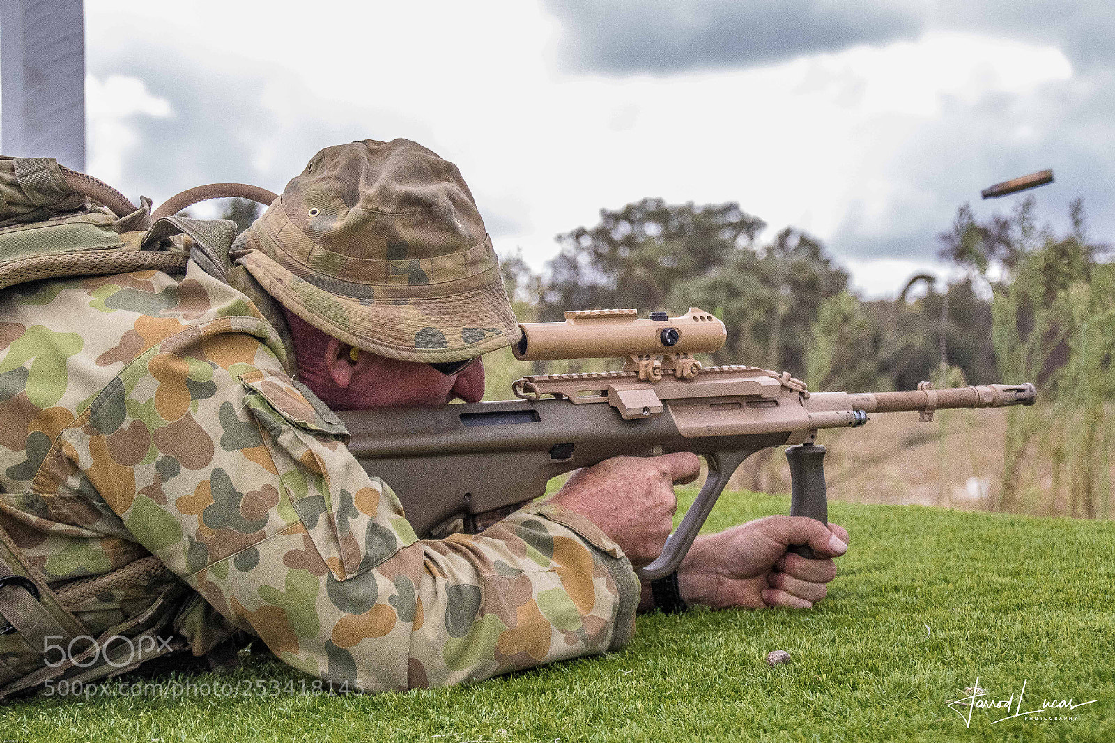 Canon EOS 7D Mark II sample photo. Firing line photography