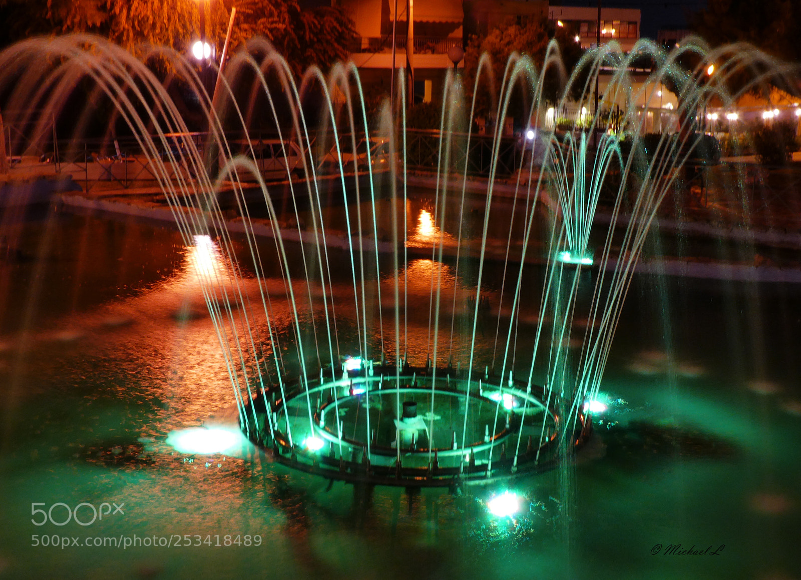Panasonic DMC-TZ81 sample photo. Fountain photography