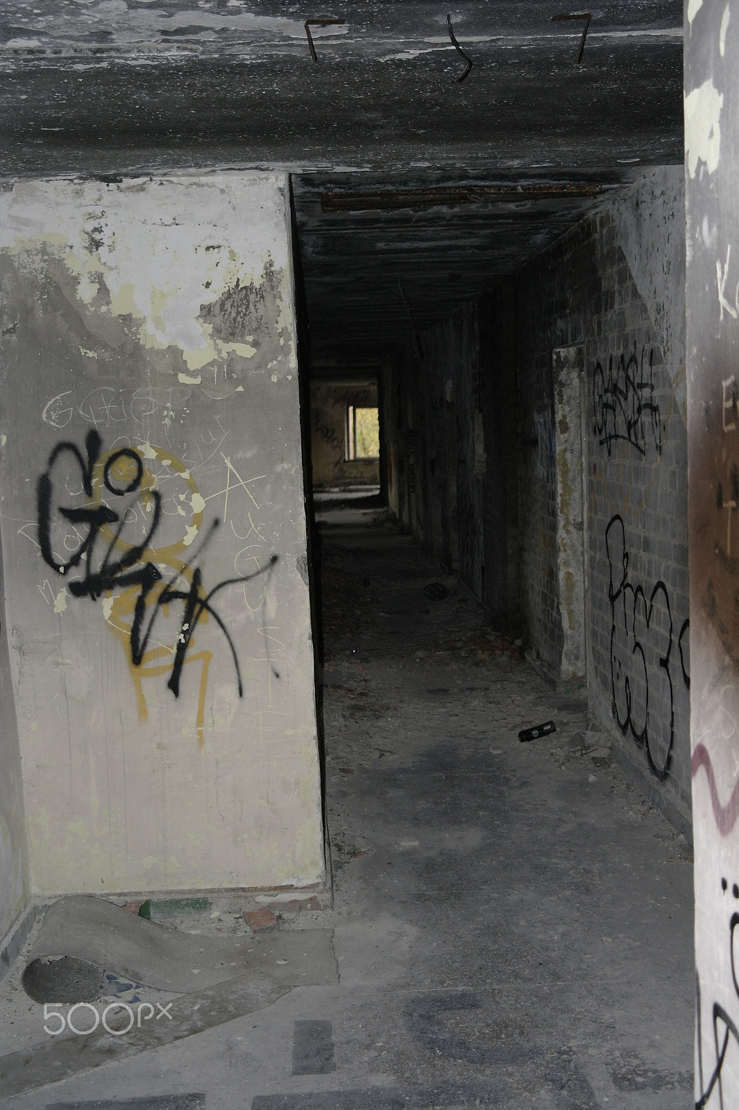 Samsung NX10 sample photo. Abandoned photography